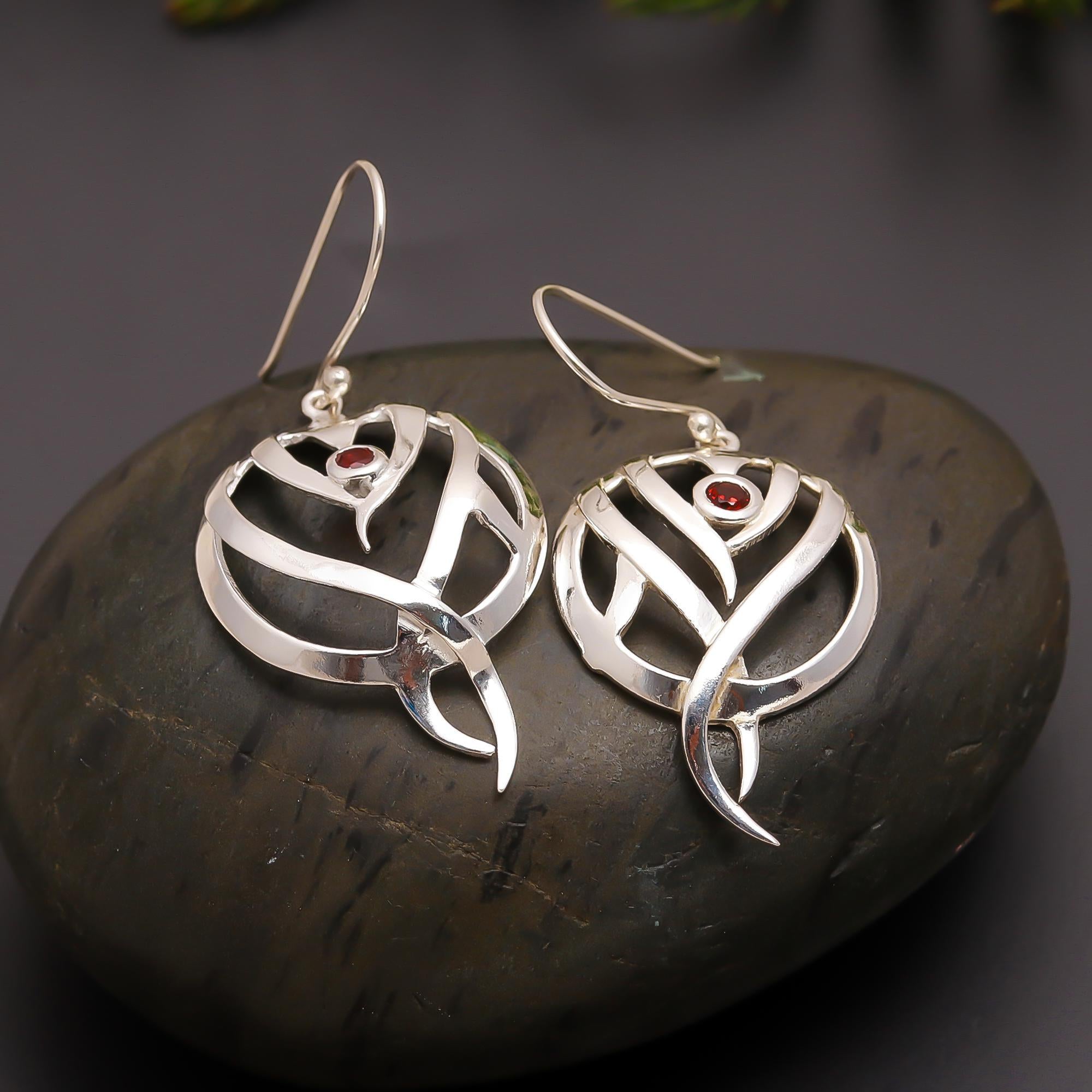 925 Silver Modern Leaf Vine Earrings with Garnet Accent