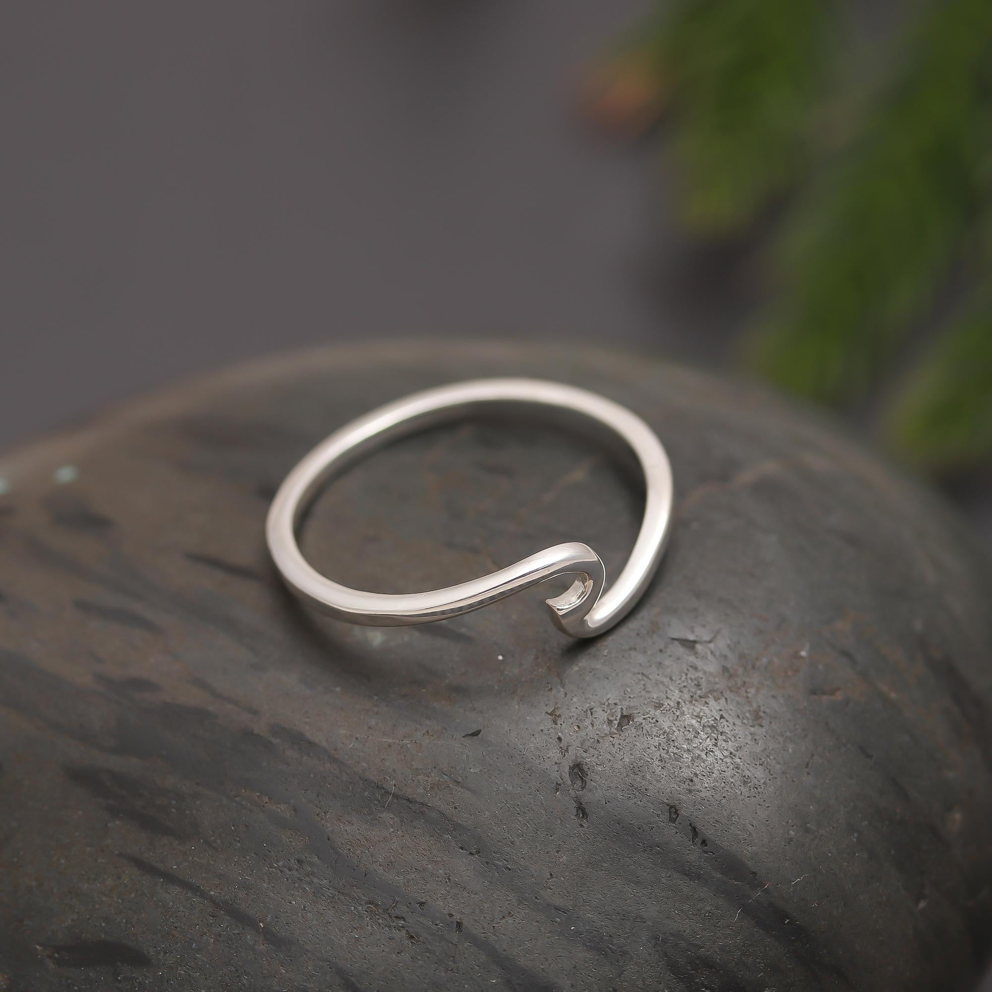 925 Silver Wave Minimalist Ring