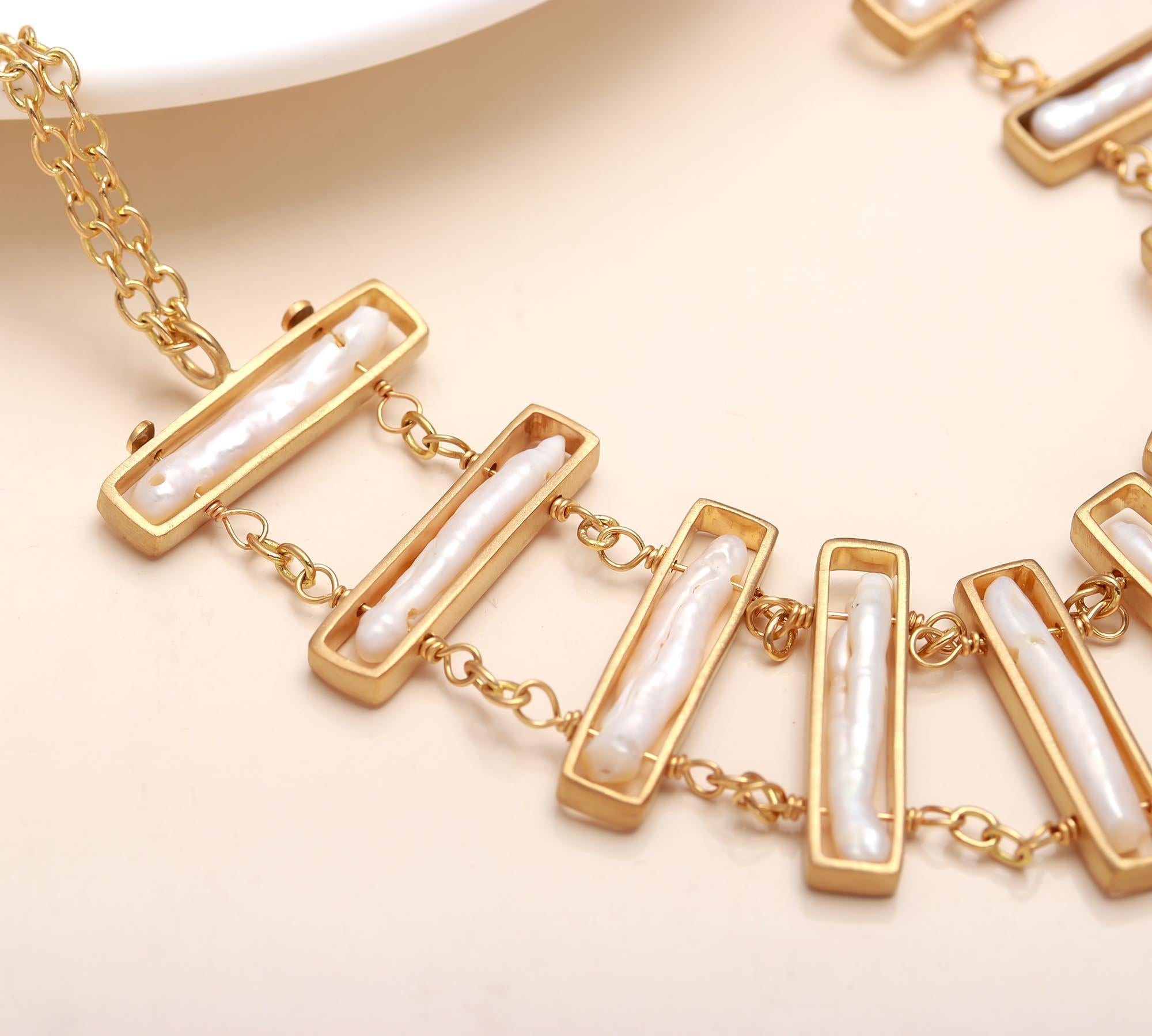 The Luminous Collar: Biwa Pearl & Gold Geometric Statement Necklace