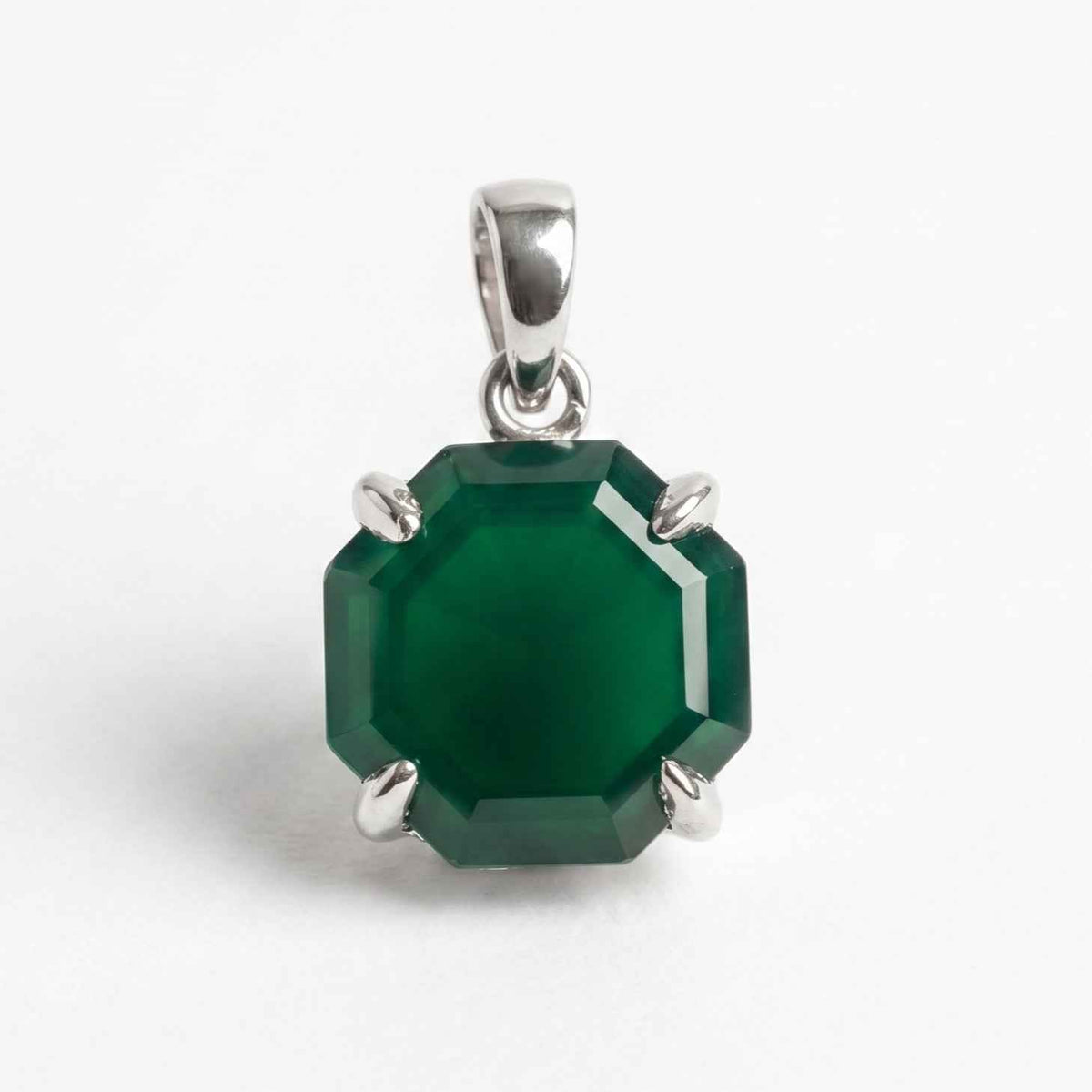 The Verdant Octagon: Green Onyx Solitaire Pendant
