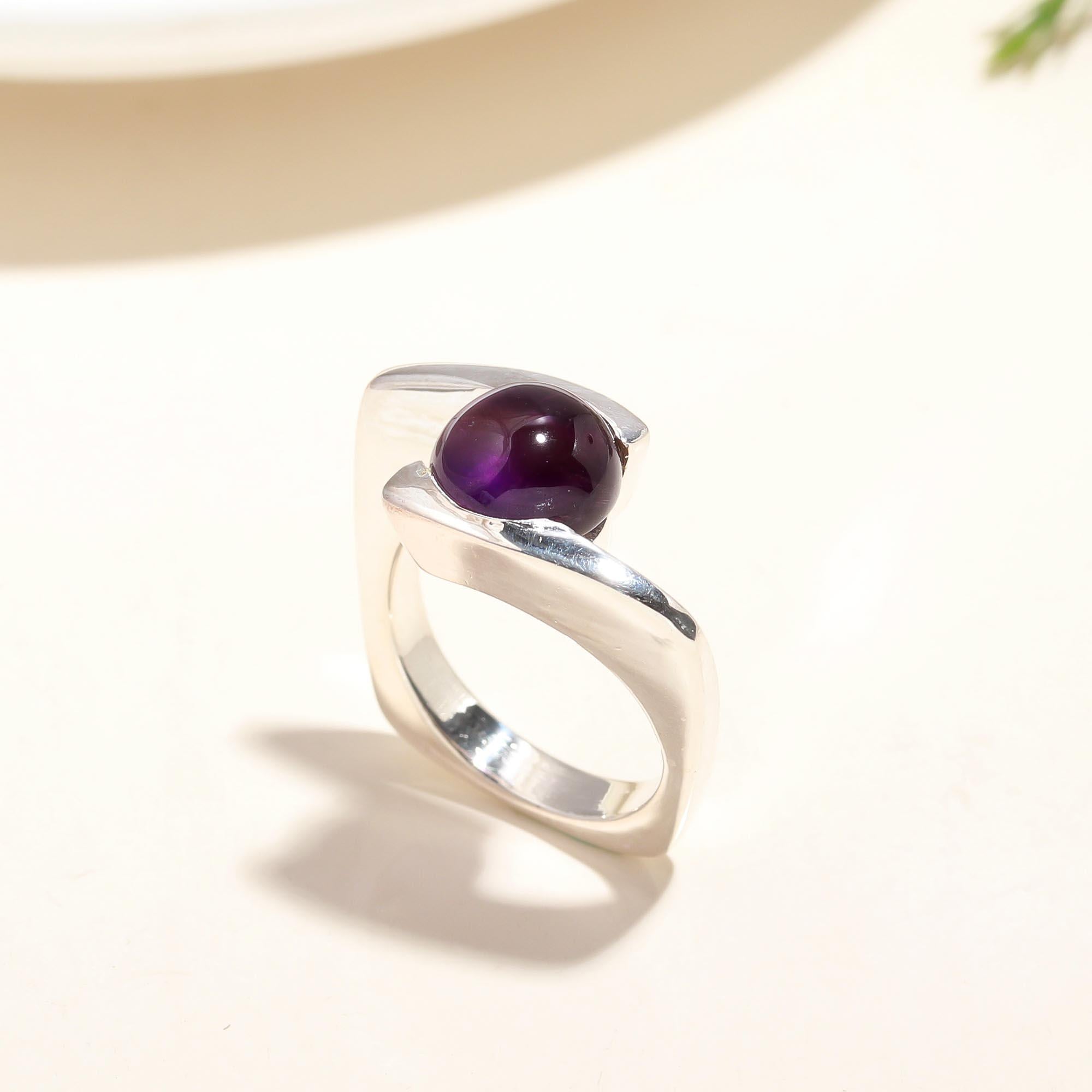925 Silver Round Amethyst Ring