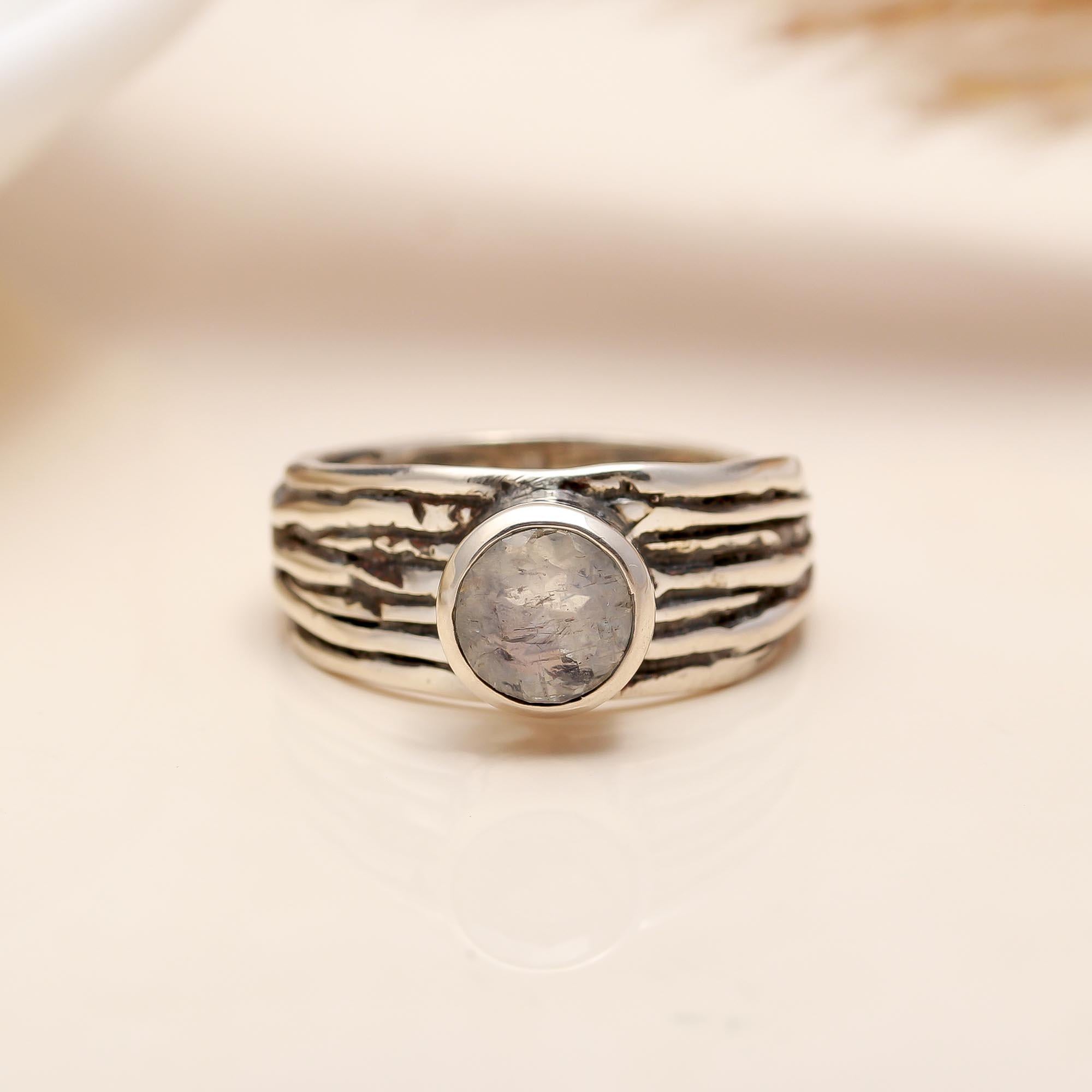 925 Silver Moonstone Textured Ring