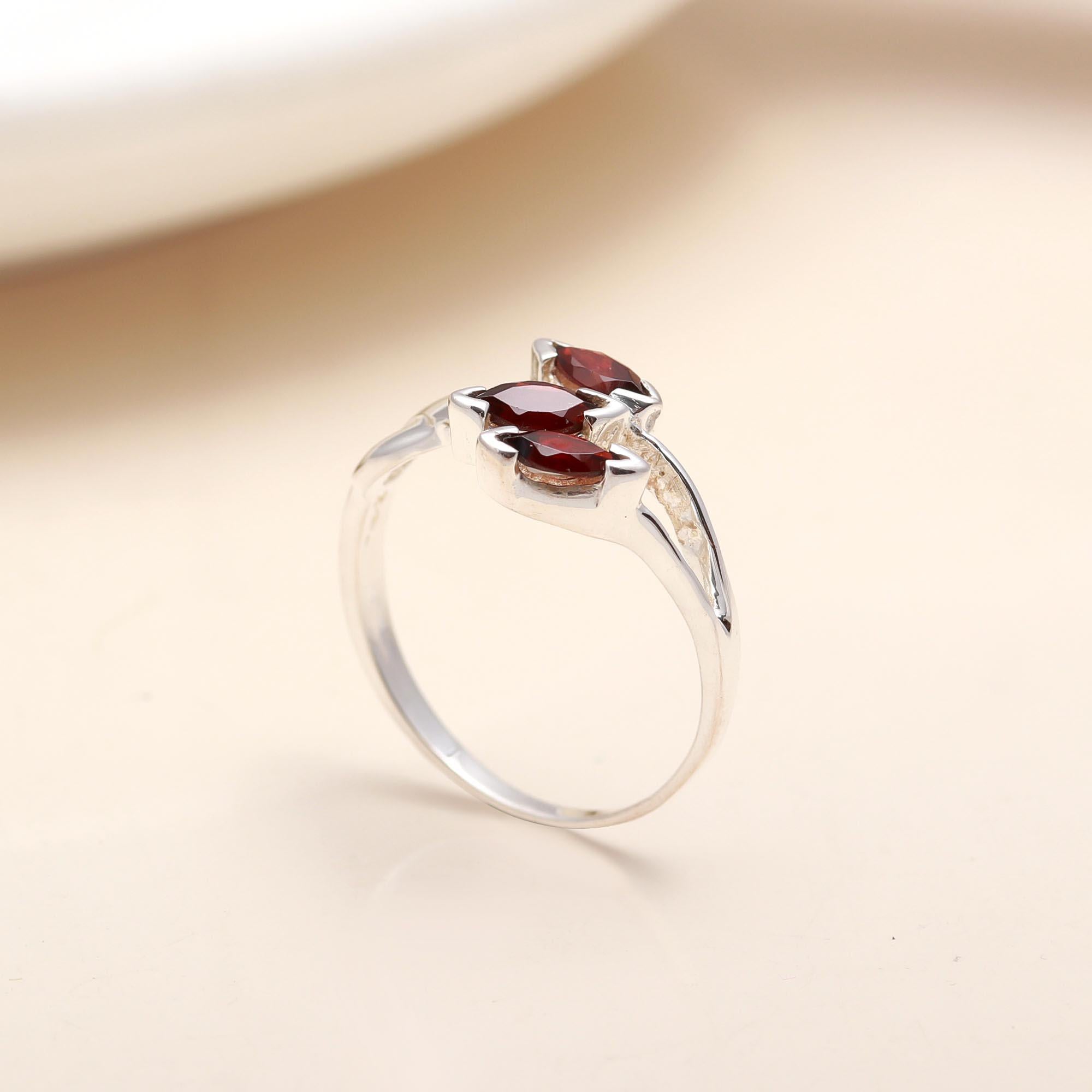 925 Silver Marquise Garnet Ring