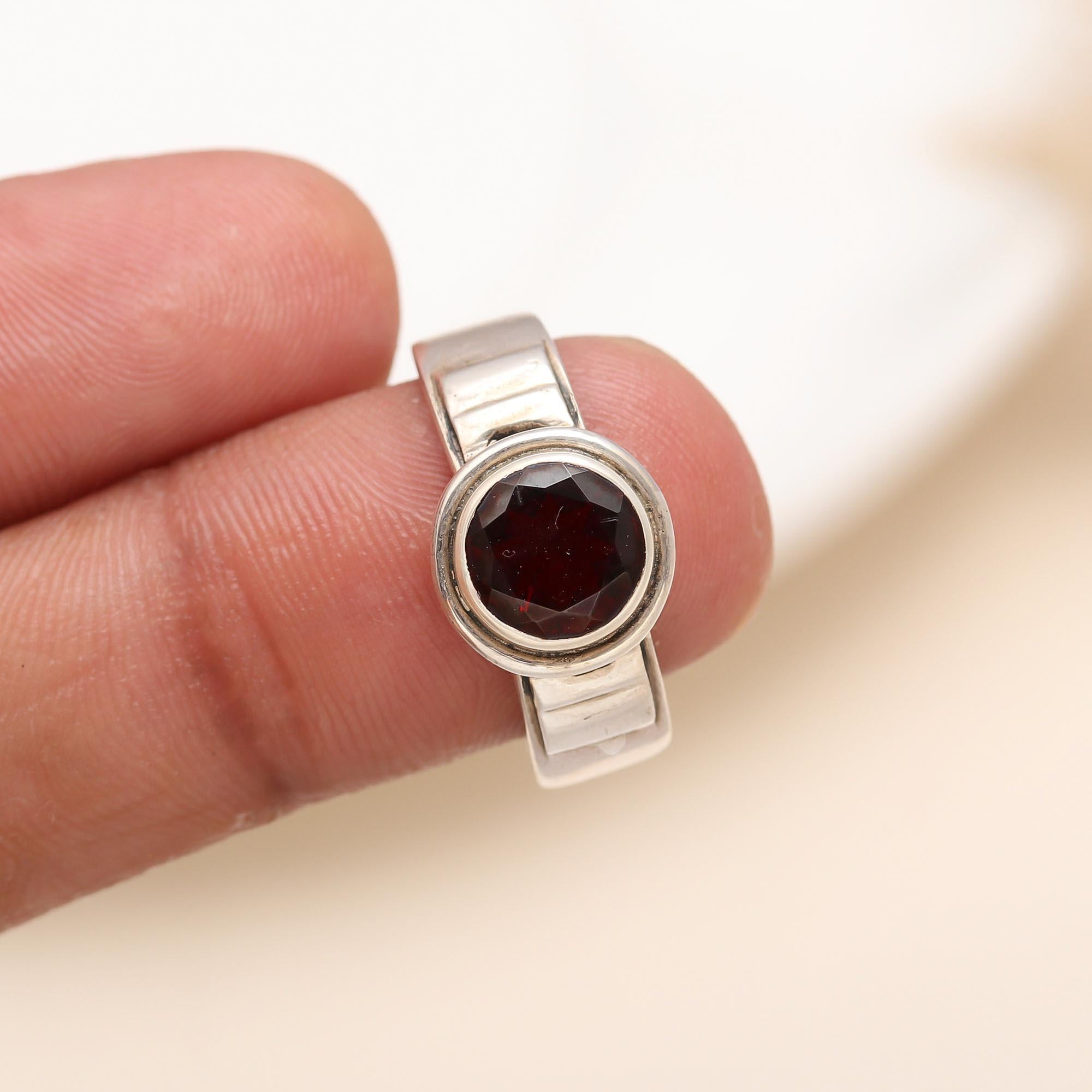 925 Silver Round Garnet Ring