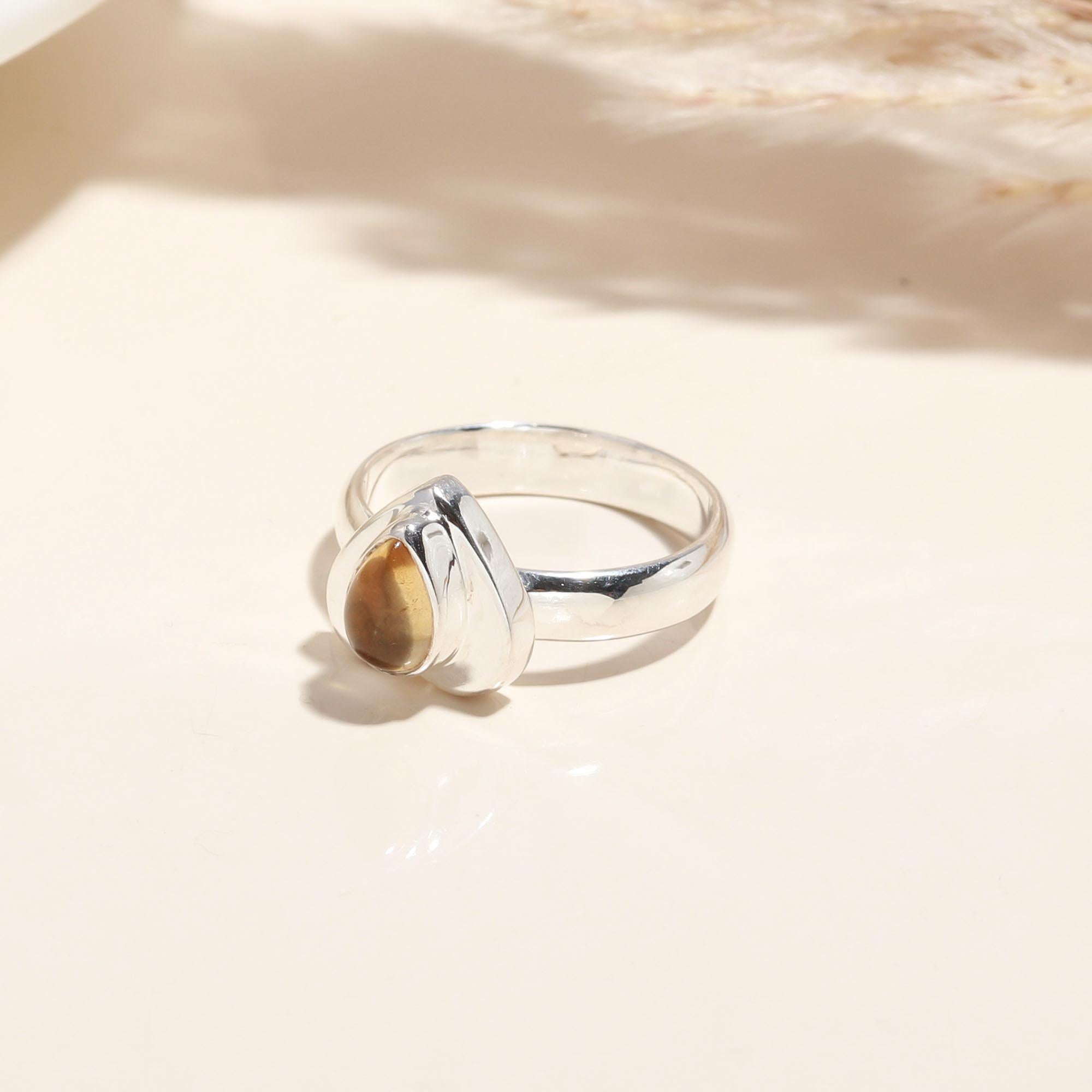 925 Silver Oval Tiger Eye Ring