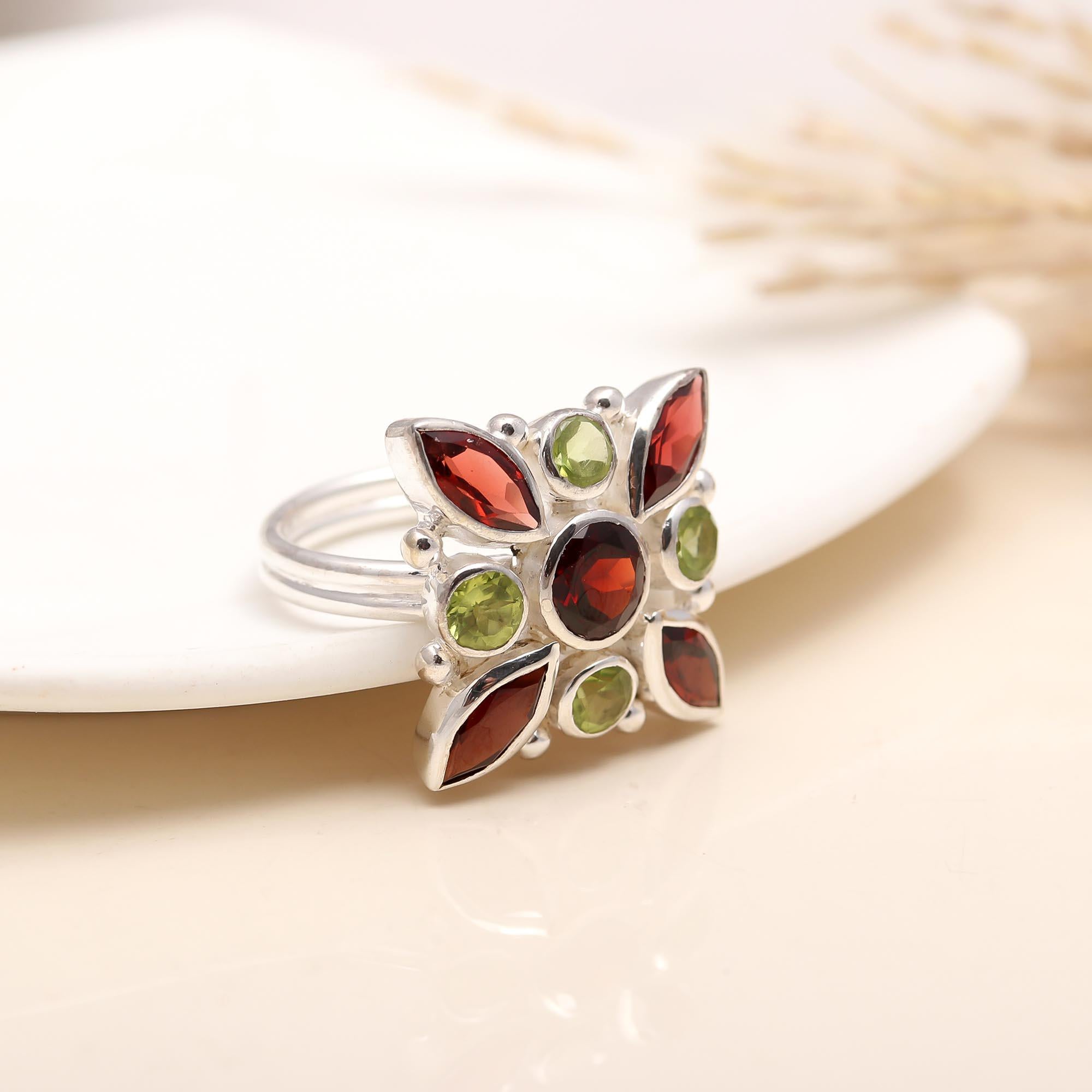 925 Silver Garnet and Peridot Flower Ring close-up view