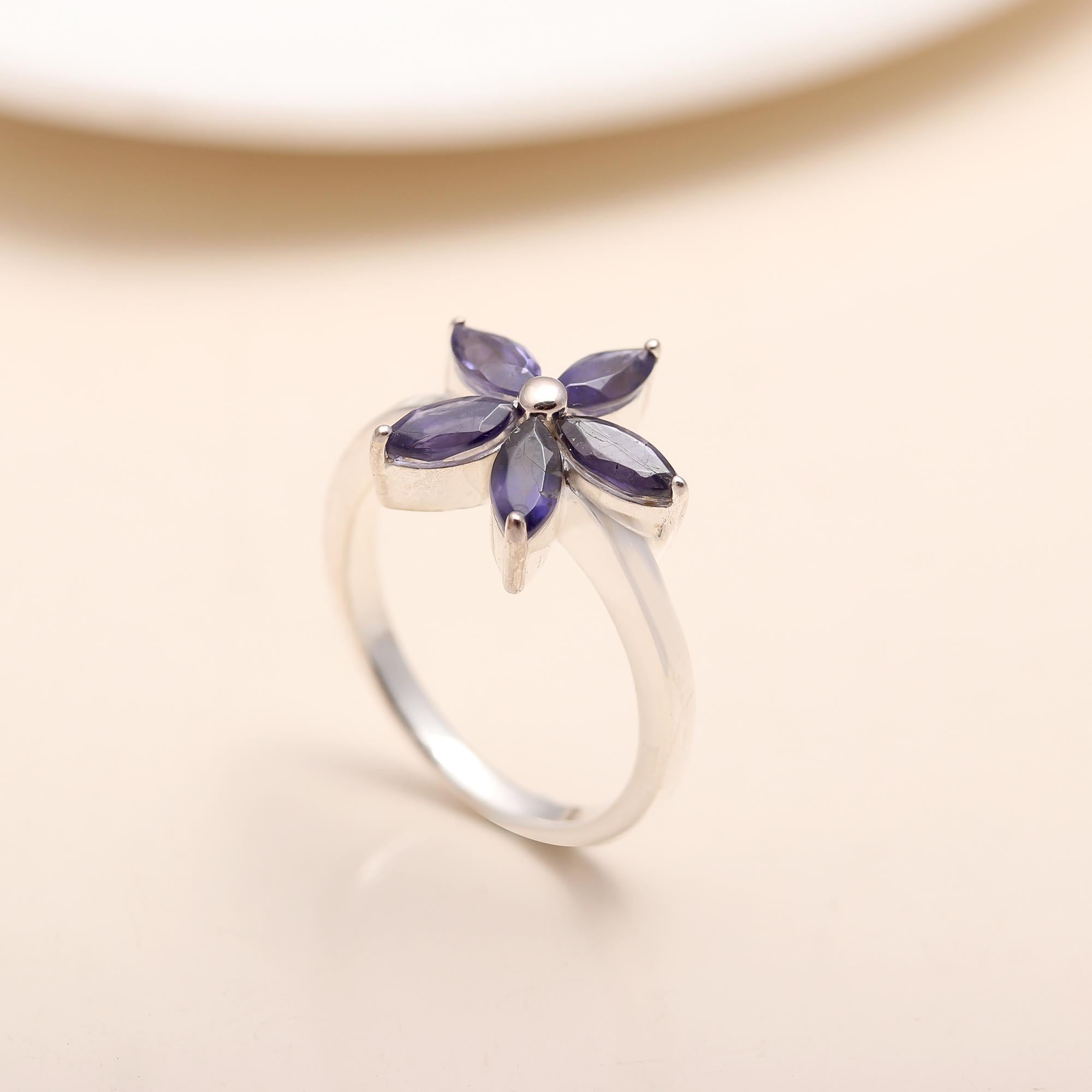 AG925Jewellery’s handcrafted iolite flower ring with polished finish