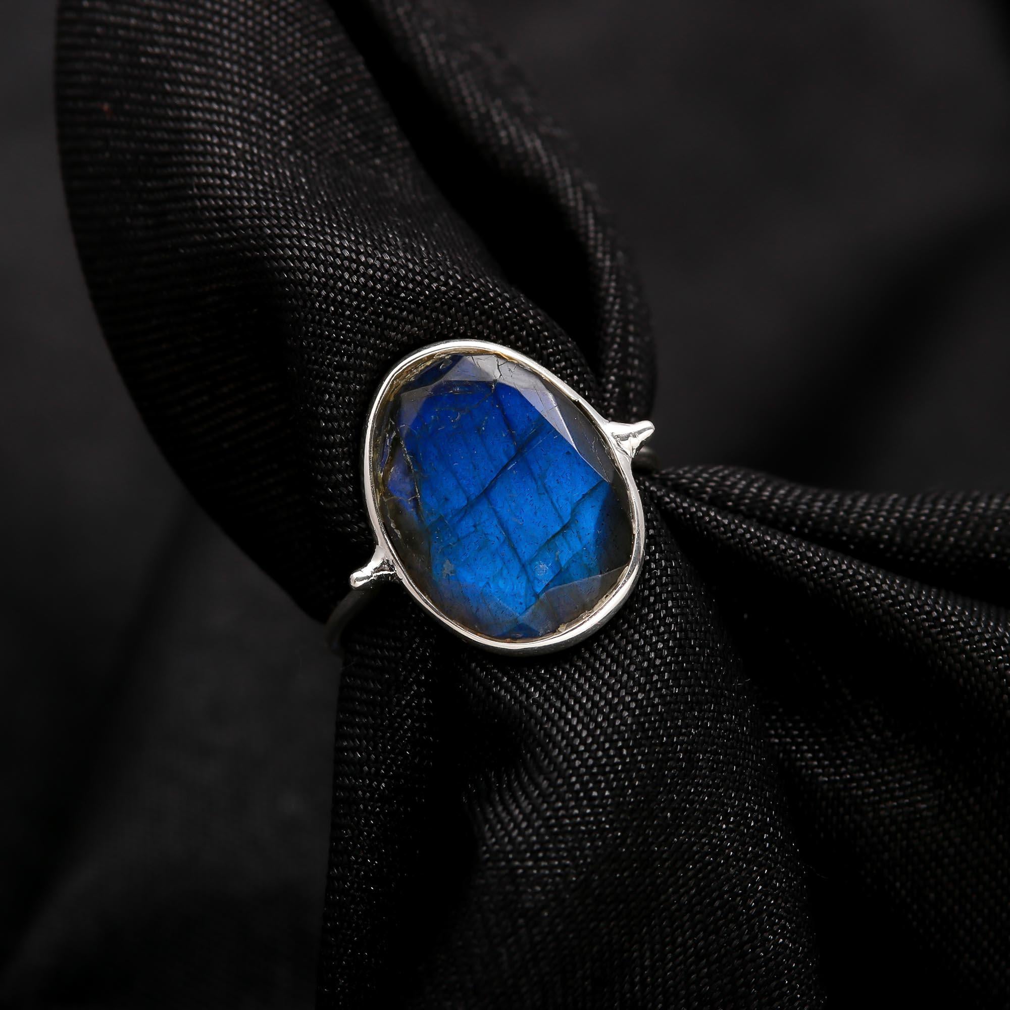 labradorite gemstone ring in silver