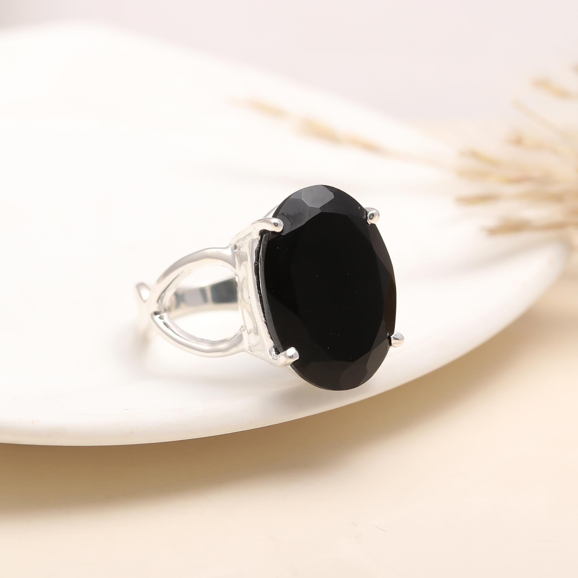 925 Silver Oval Black Onyx Statement Ring close-up