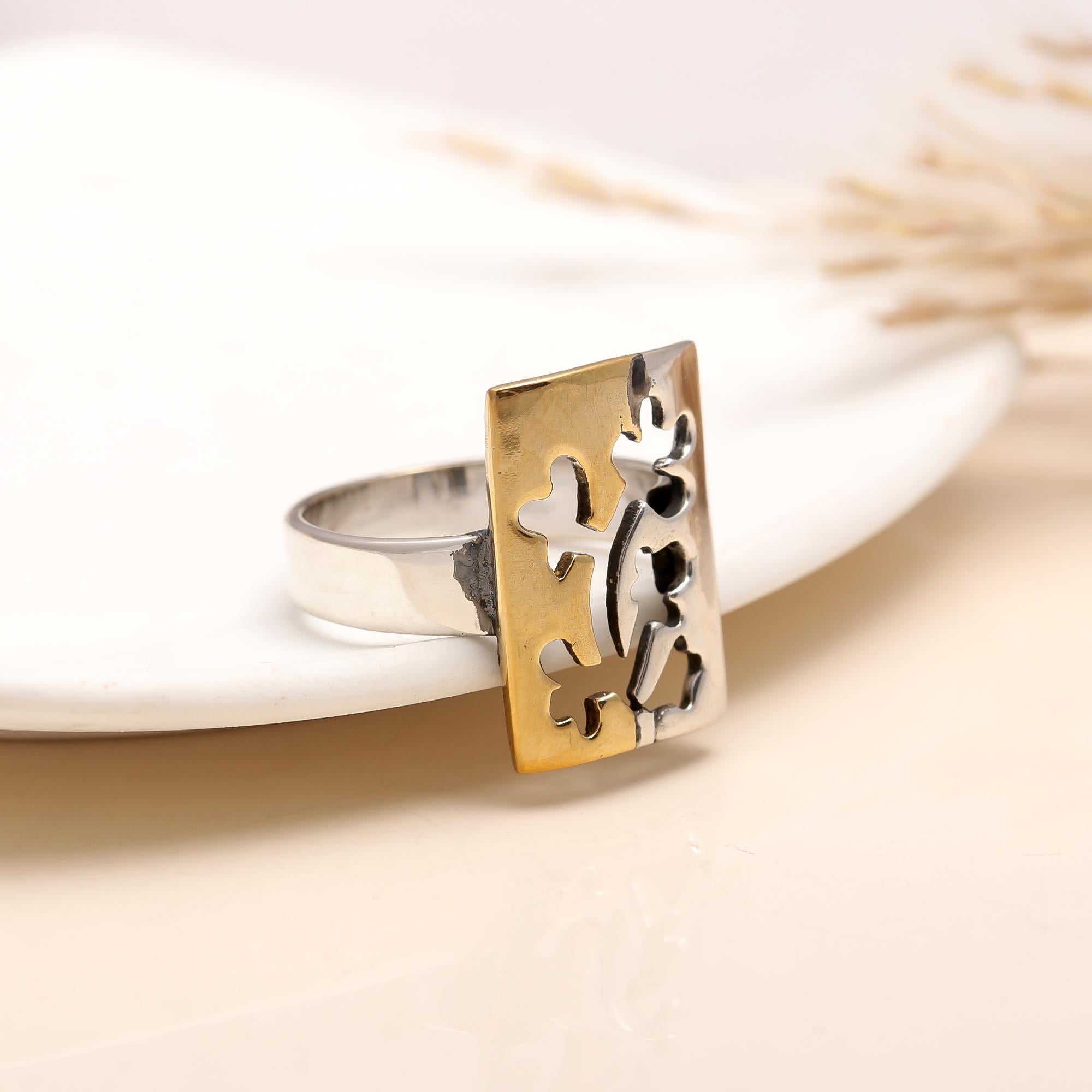 925 Silver Dual Tone Floral Cutout Ring close-up