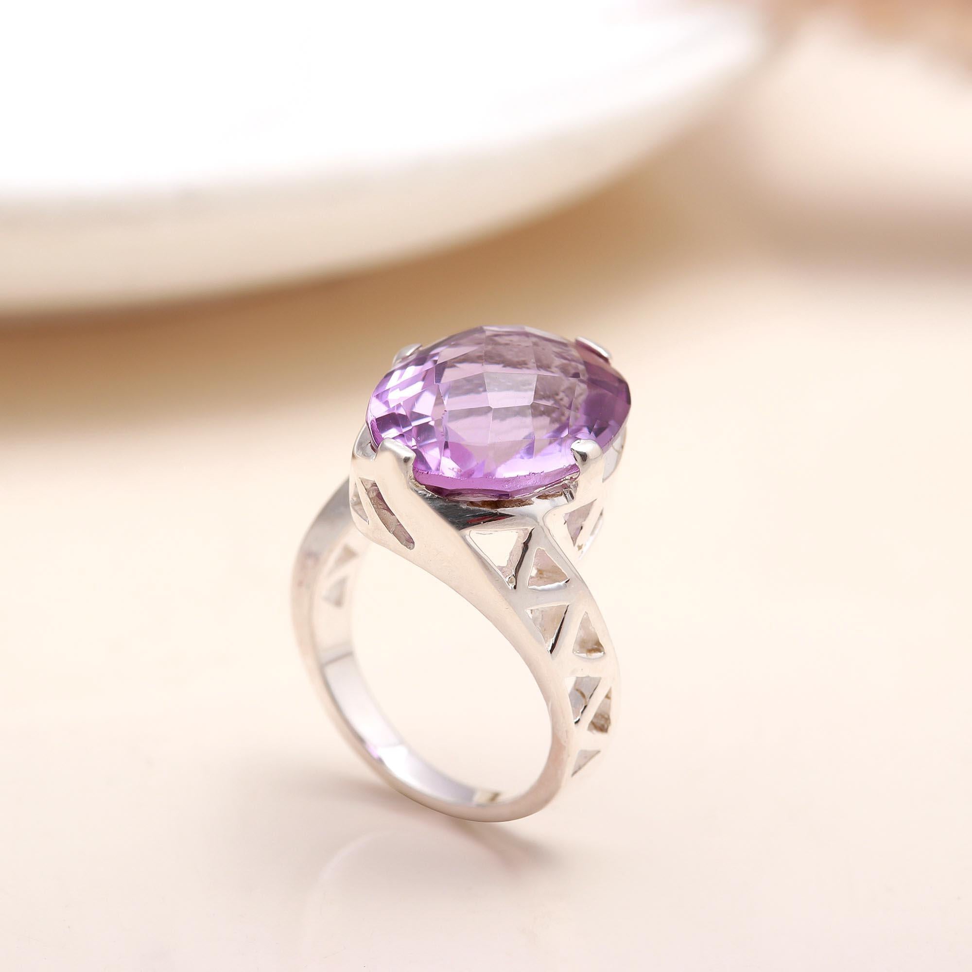 Handmade amethyst solitaire ring in silver
