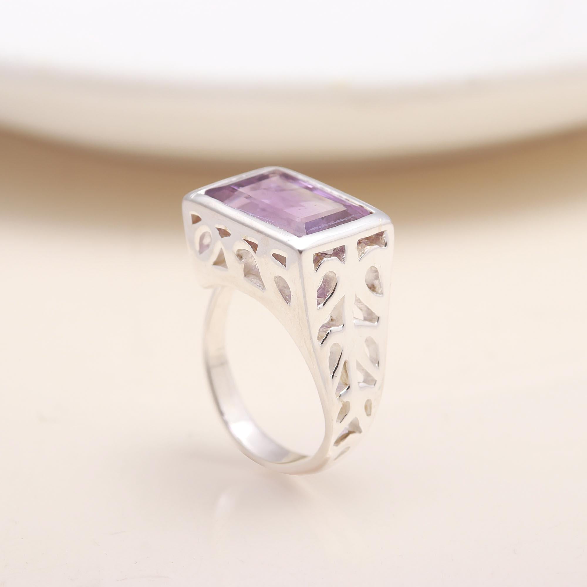 Handmade amethyst sterling silver solitaire ring