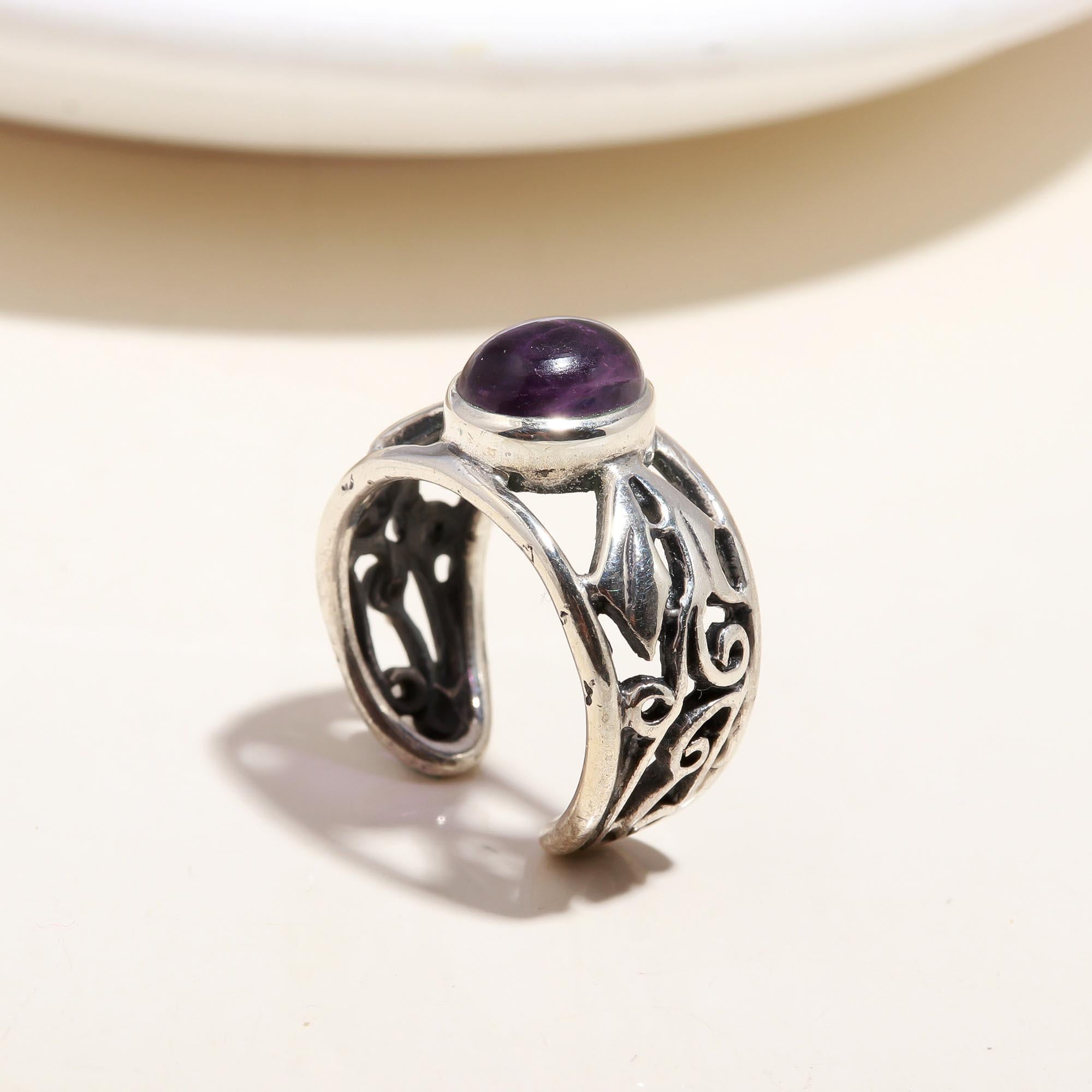The Violet Scroll: Amethyst Cabochon Silver Leaf Ring