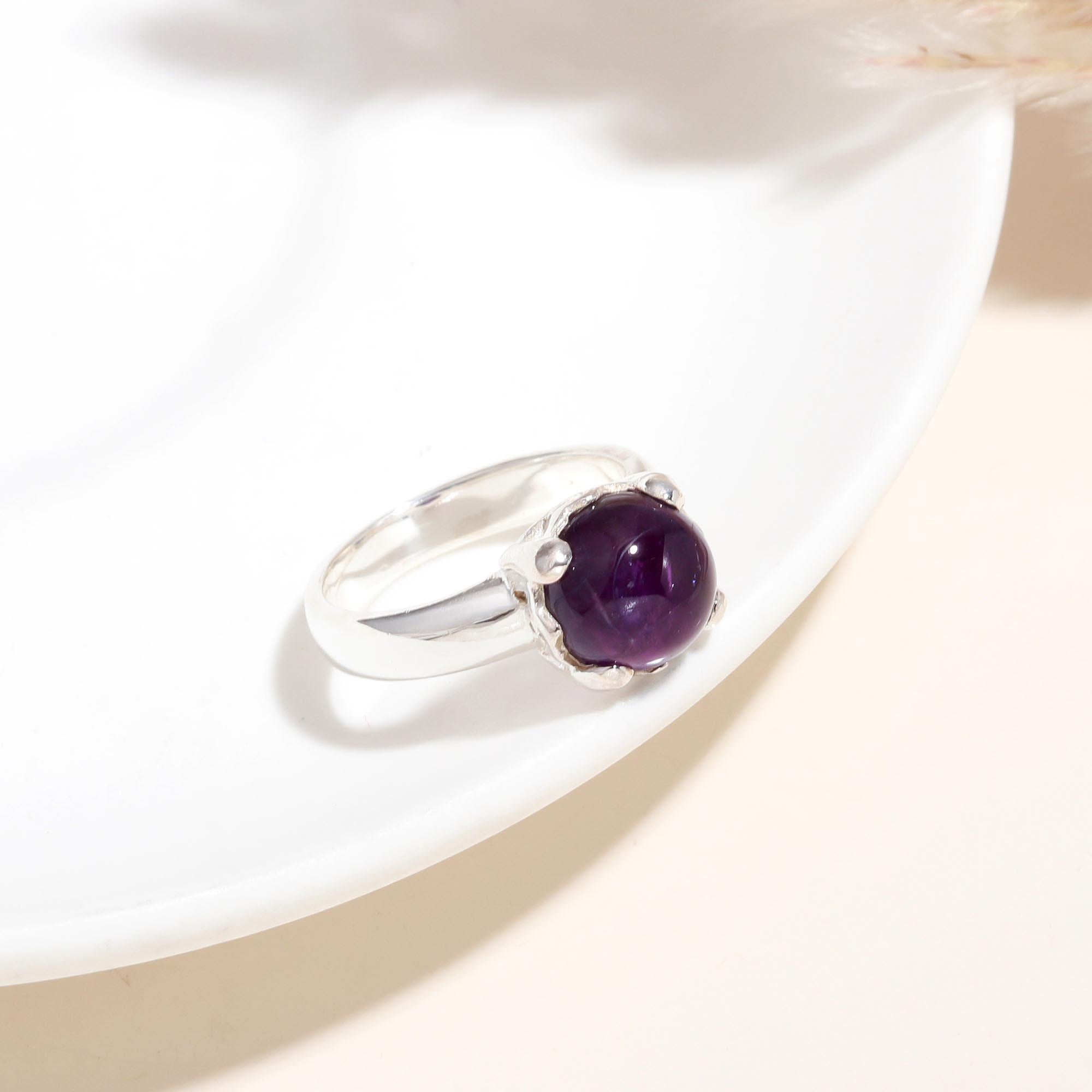 The Violet Coronet: Amethyst Cabochon Silver Crown Ring