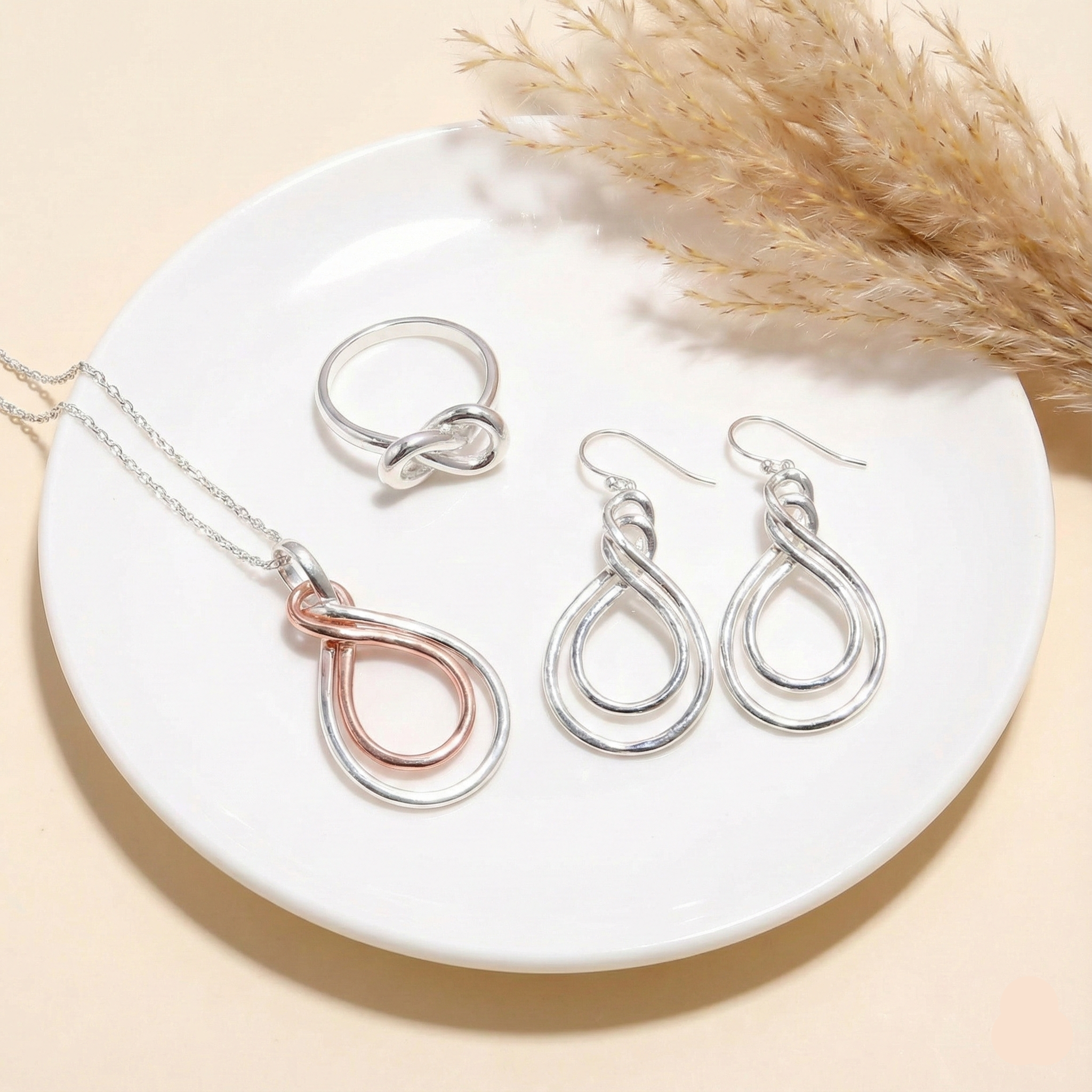 The Eternal Promise: Infinity Pendant, Earrings & Ring Gift Set