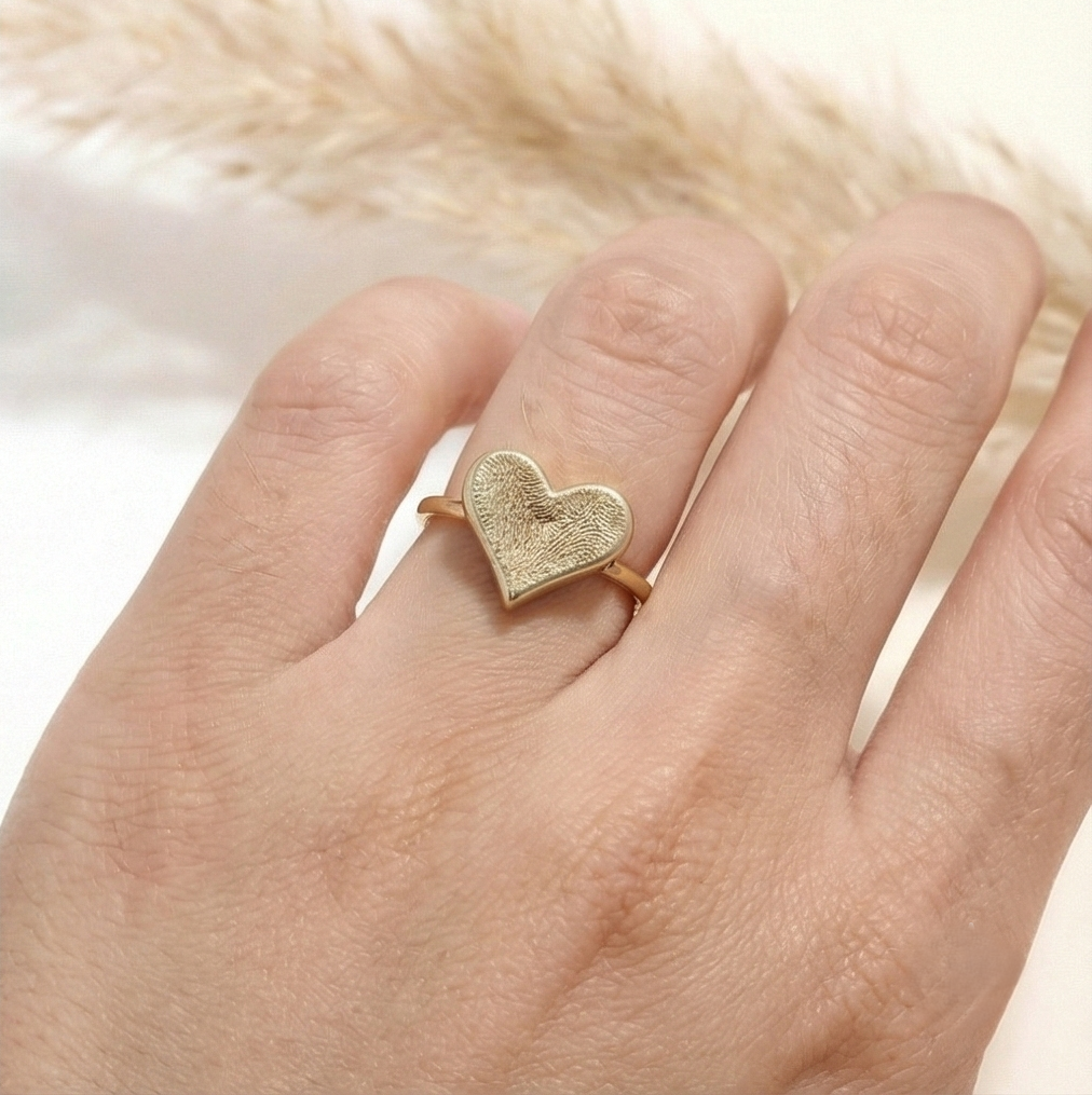 The Golden Heart: Love Symbol Ring