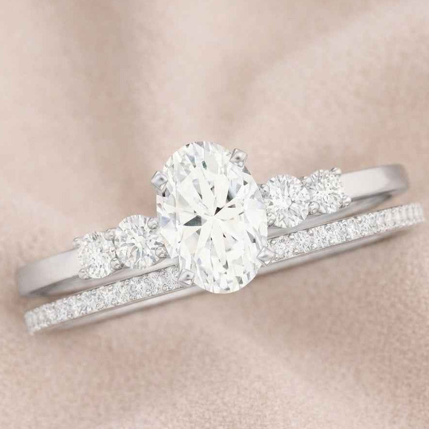 The Radiant Teardrop: 1.4ct Pear Moissanite Bridal Ring Set