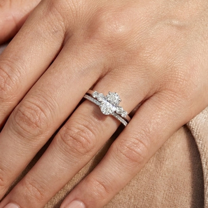 The Starlit Promise: 1.4ct Oval Moissanite Bridal Ring Set