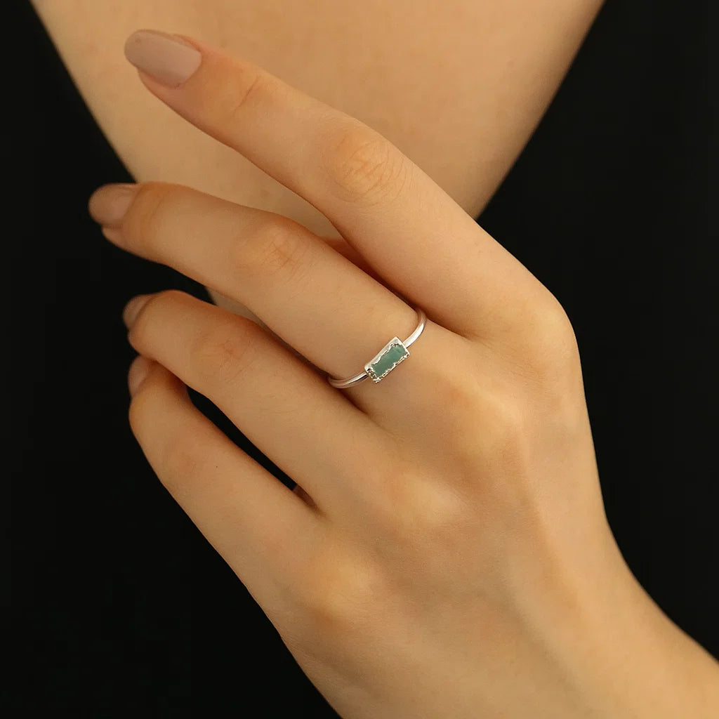 The Verdant Stardust: Green Druzy Bar Silver Ring
