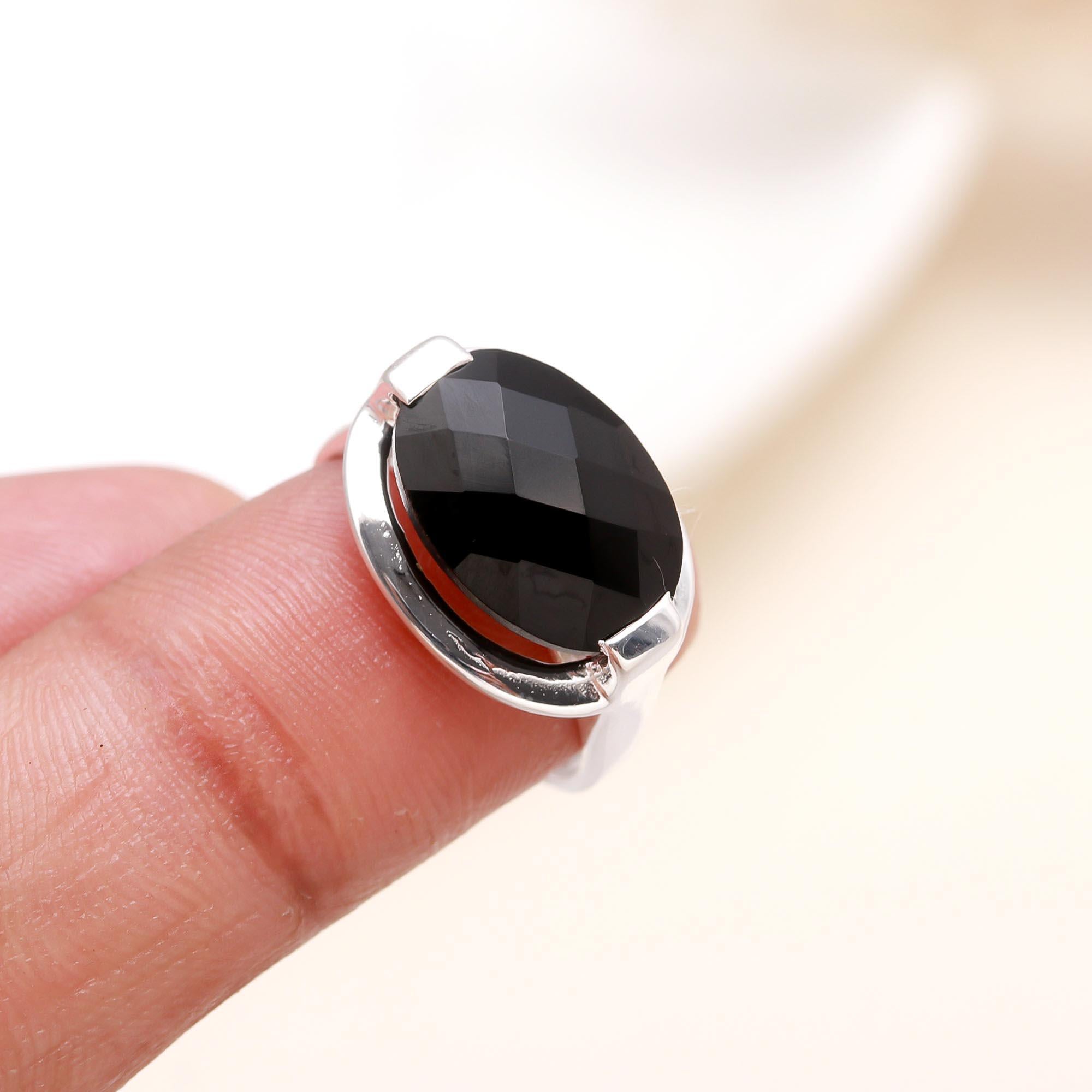 The Sleek Shadow: Black Onyx Marquise Ring
