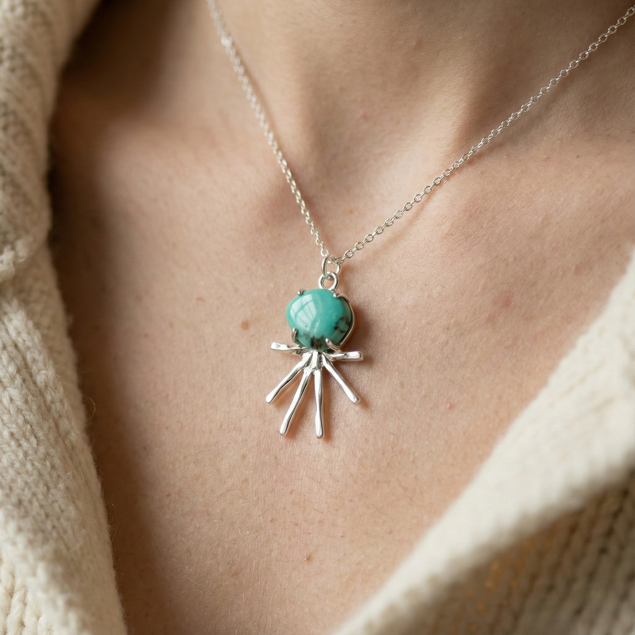 925 Silver Turquoise Sunburst Pendant Necklace