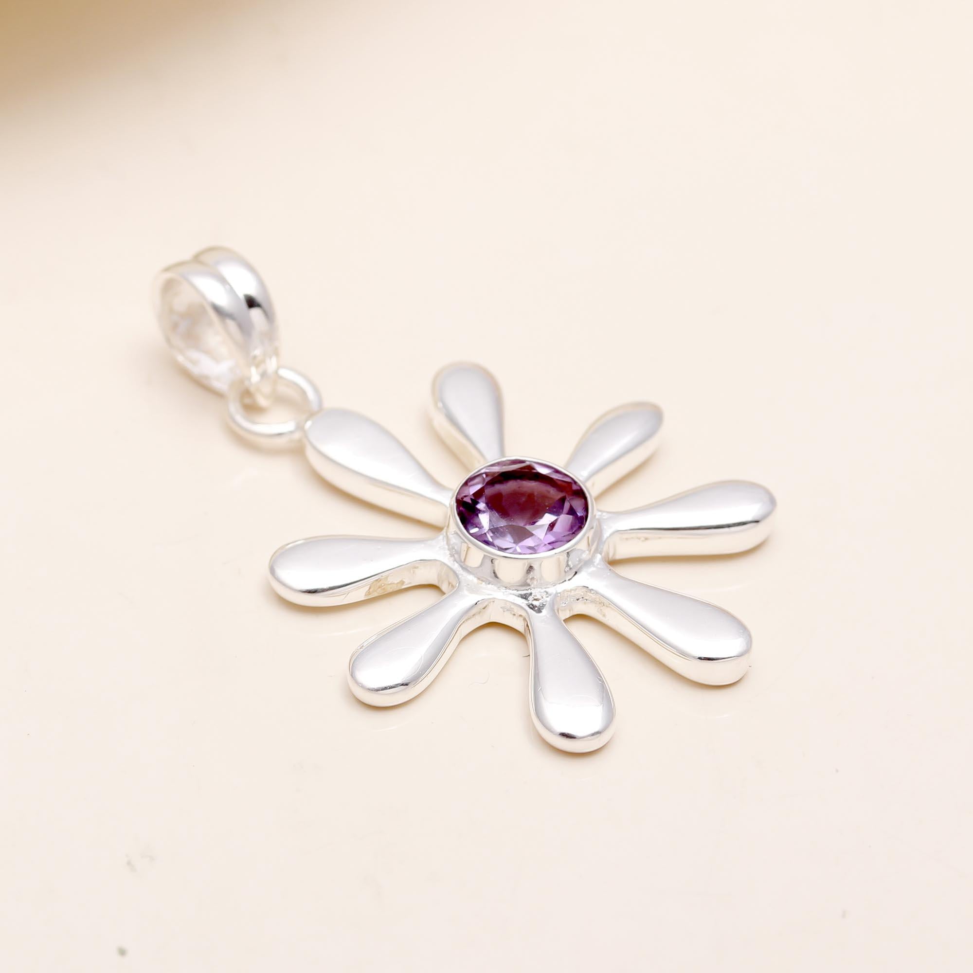 The Violet Sovereign: Heavy Silver Amethyst Oval Pendant