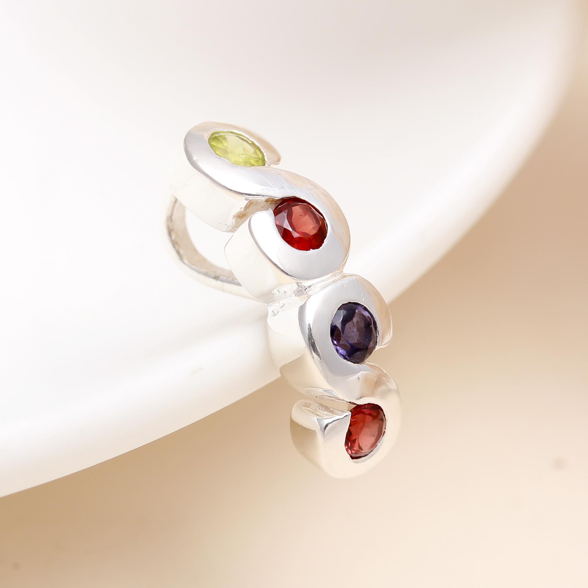 The Vibrant Curve: Multi-Gemstone Bar Charm