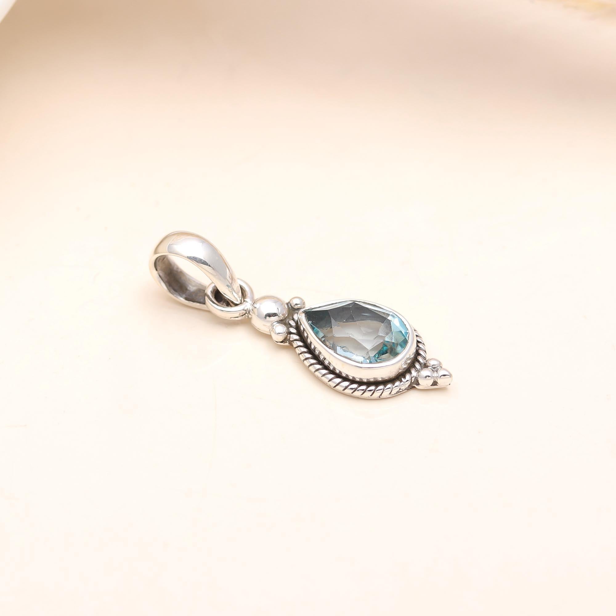 Handmade Pure Silver Aquamarine Pendant