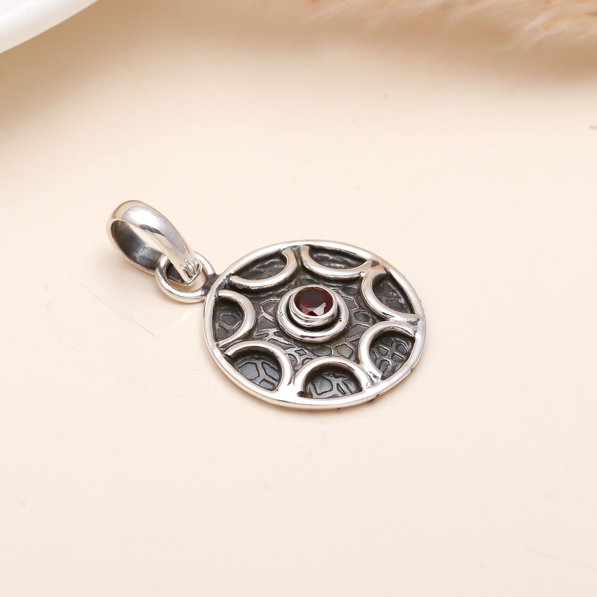 Vintage Garnet Sterling Silver Pendant