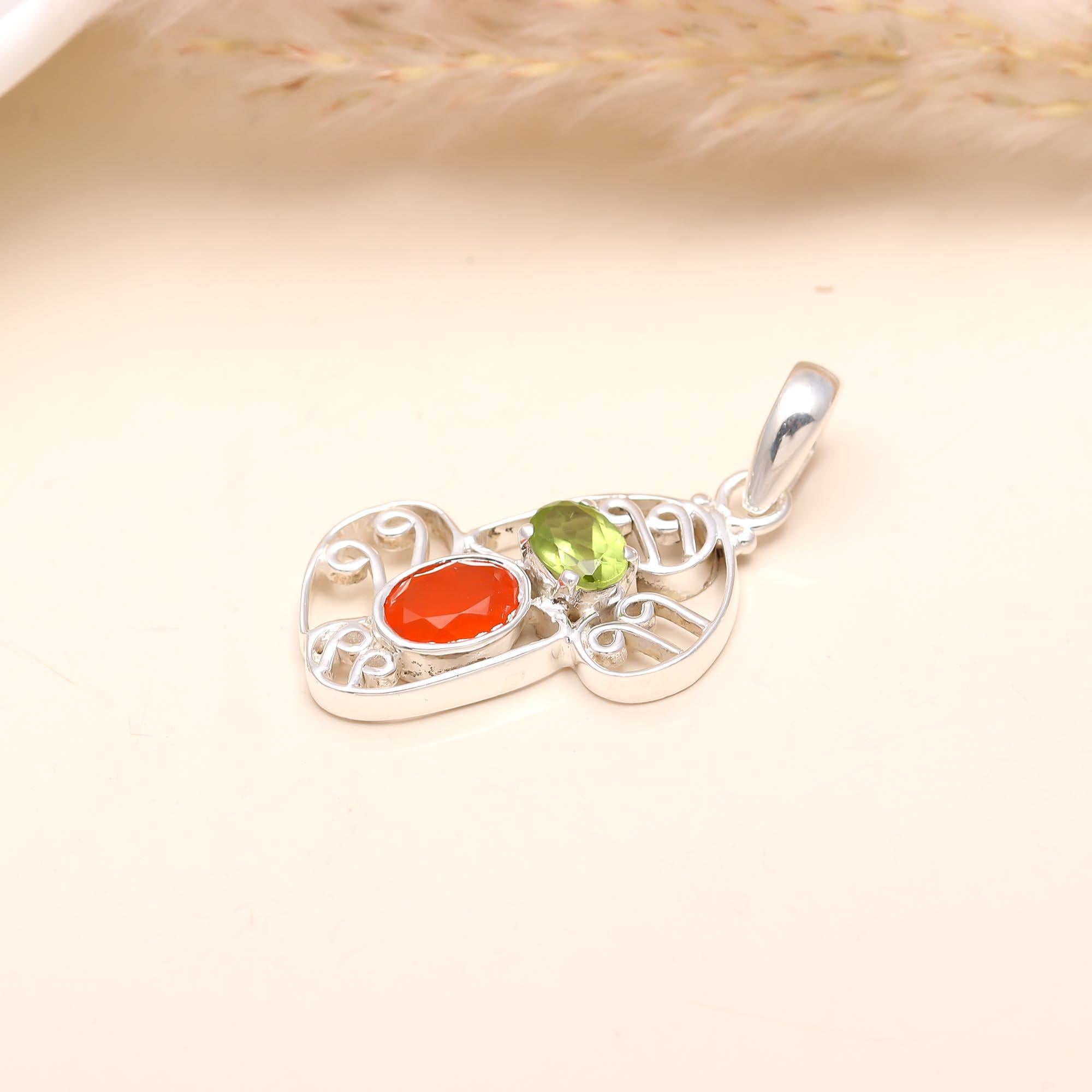 Peridot Carnelian 925 Sterling Silver Pendant