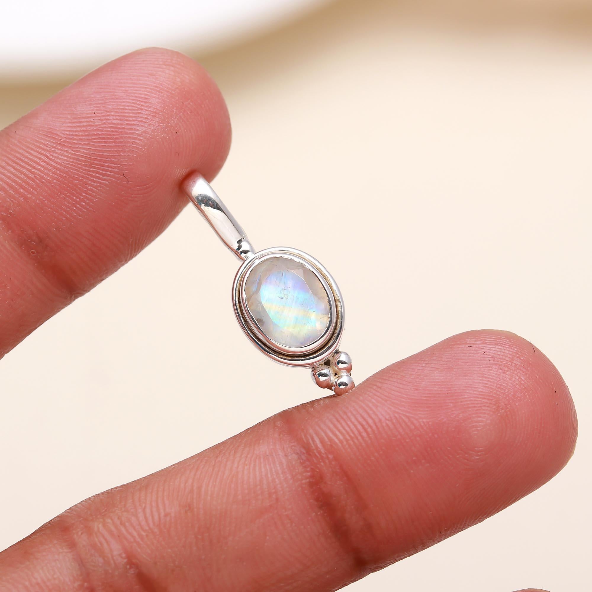 sterling silver Moonstone gemstone pendant