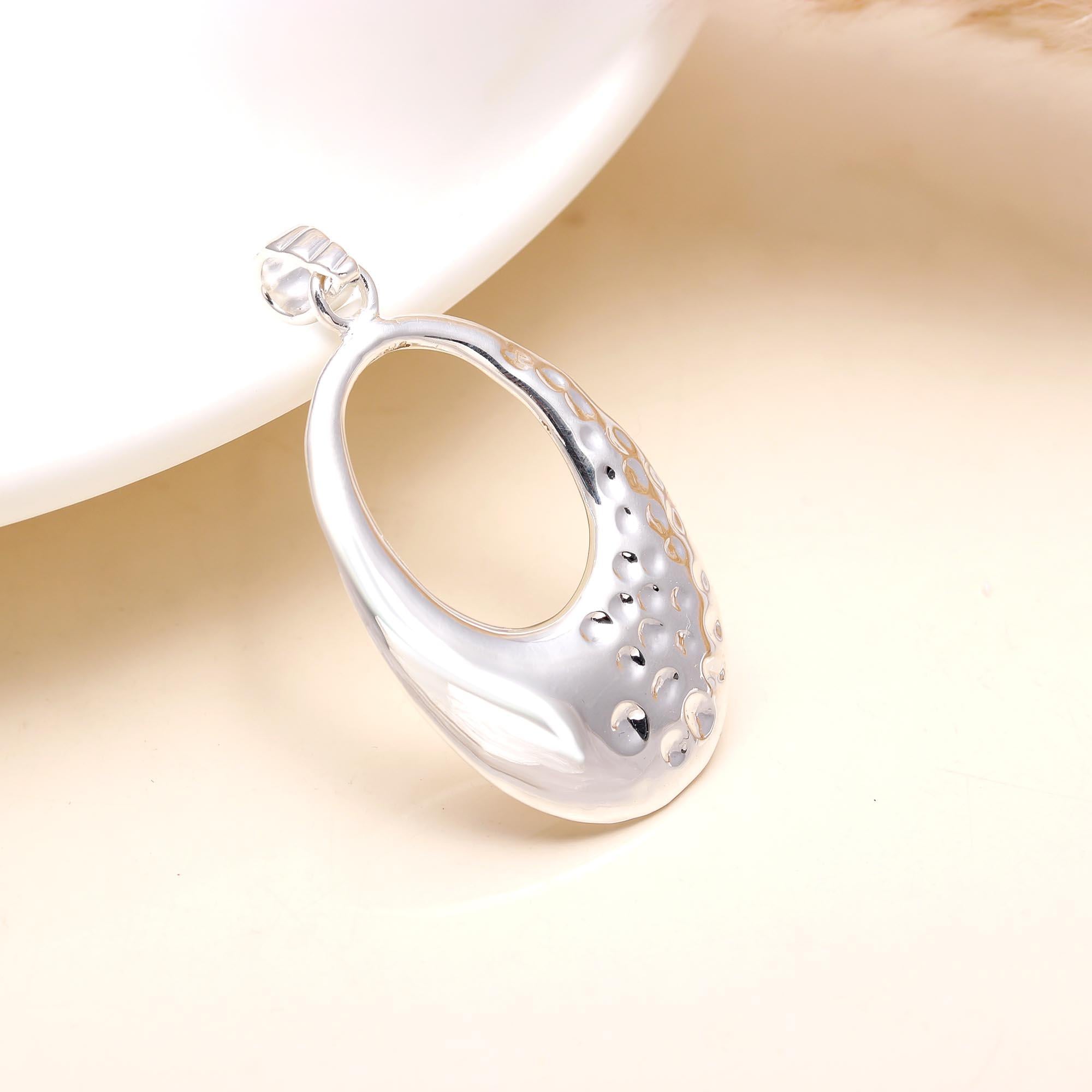 Vintage 925 Sterling Silver Deco Etched Puffy Teardrop Pendant