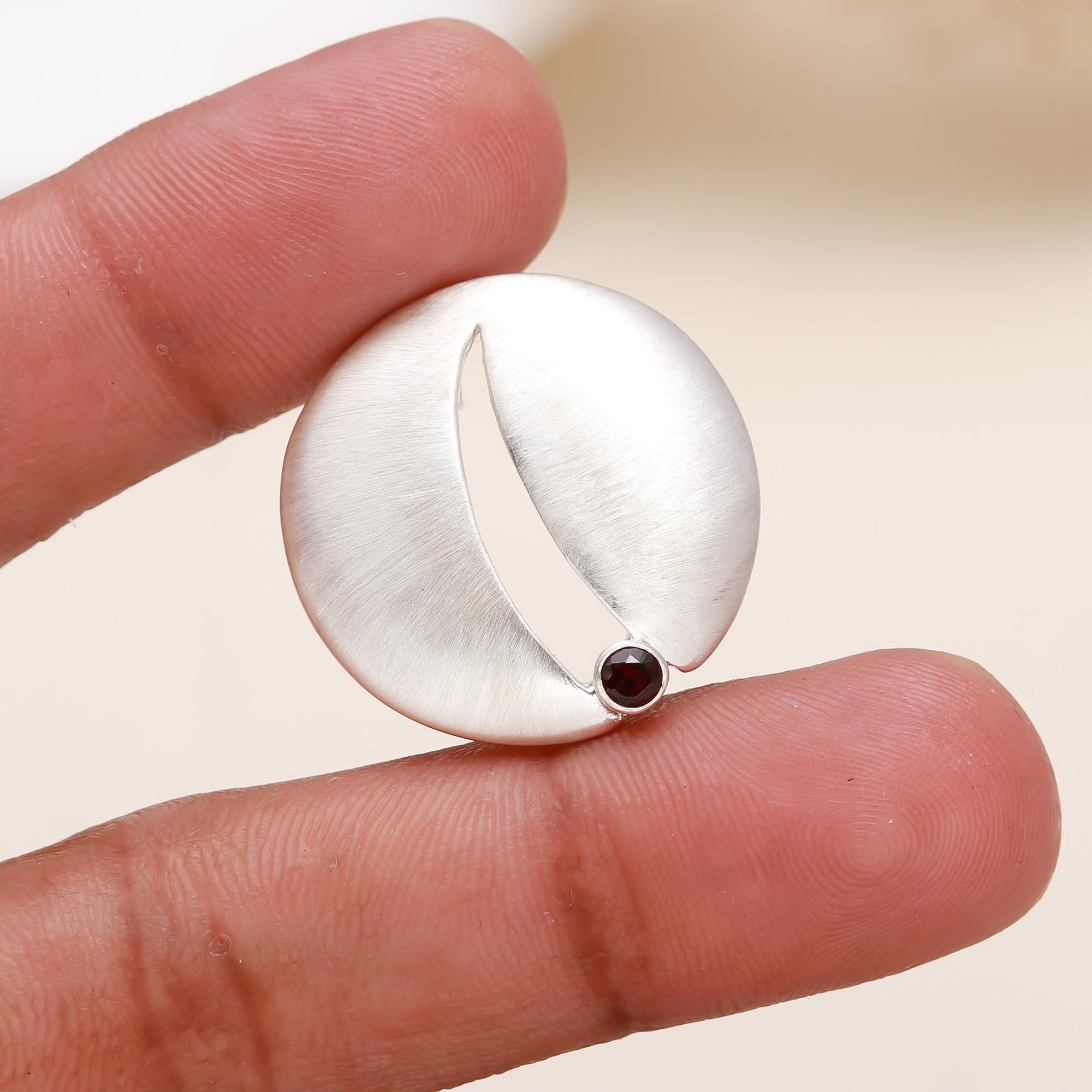 925 Sterling Silver Round Garnet Pendant