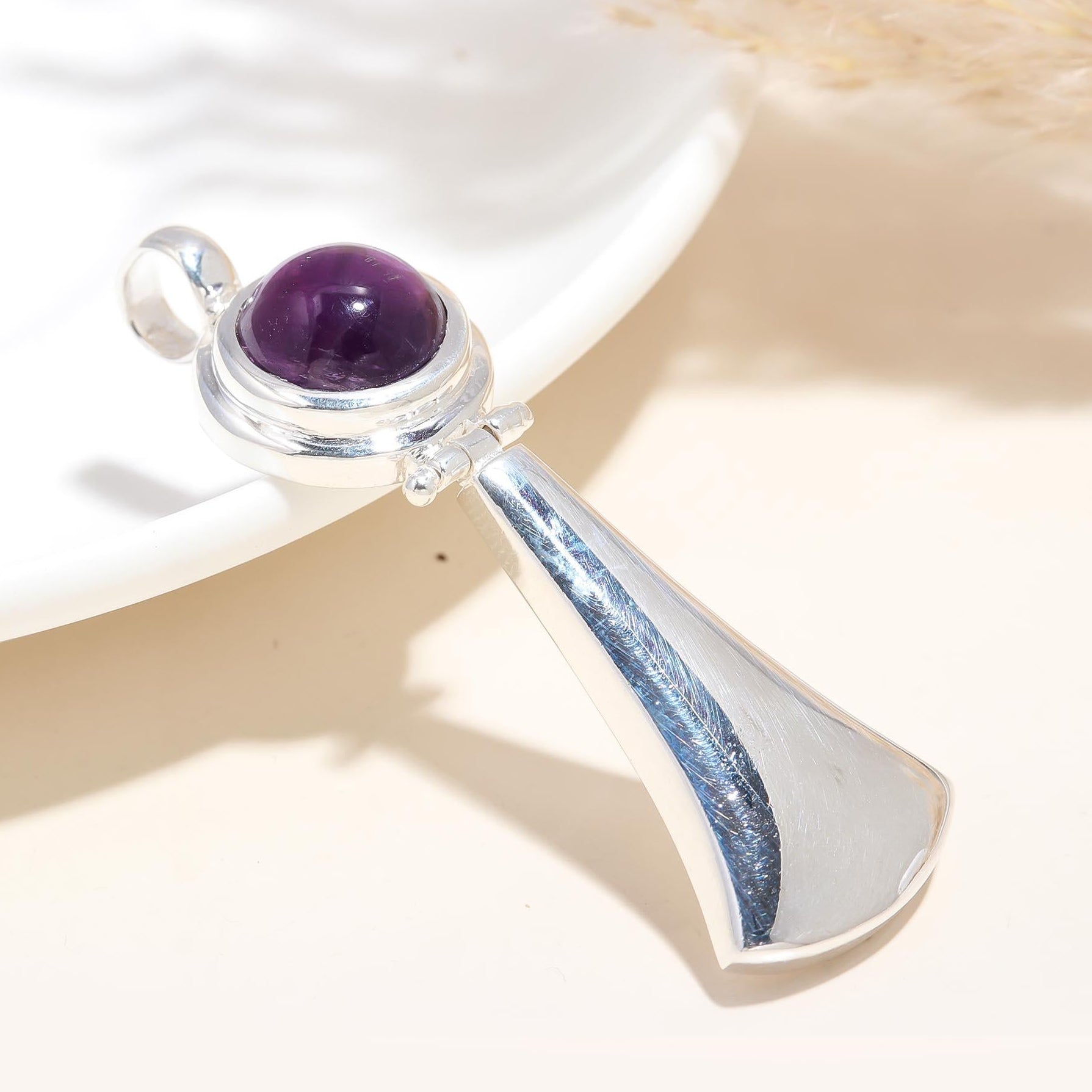 The Kinetic Violet: Round Amethyst Articulated Drop Pendant