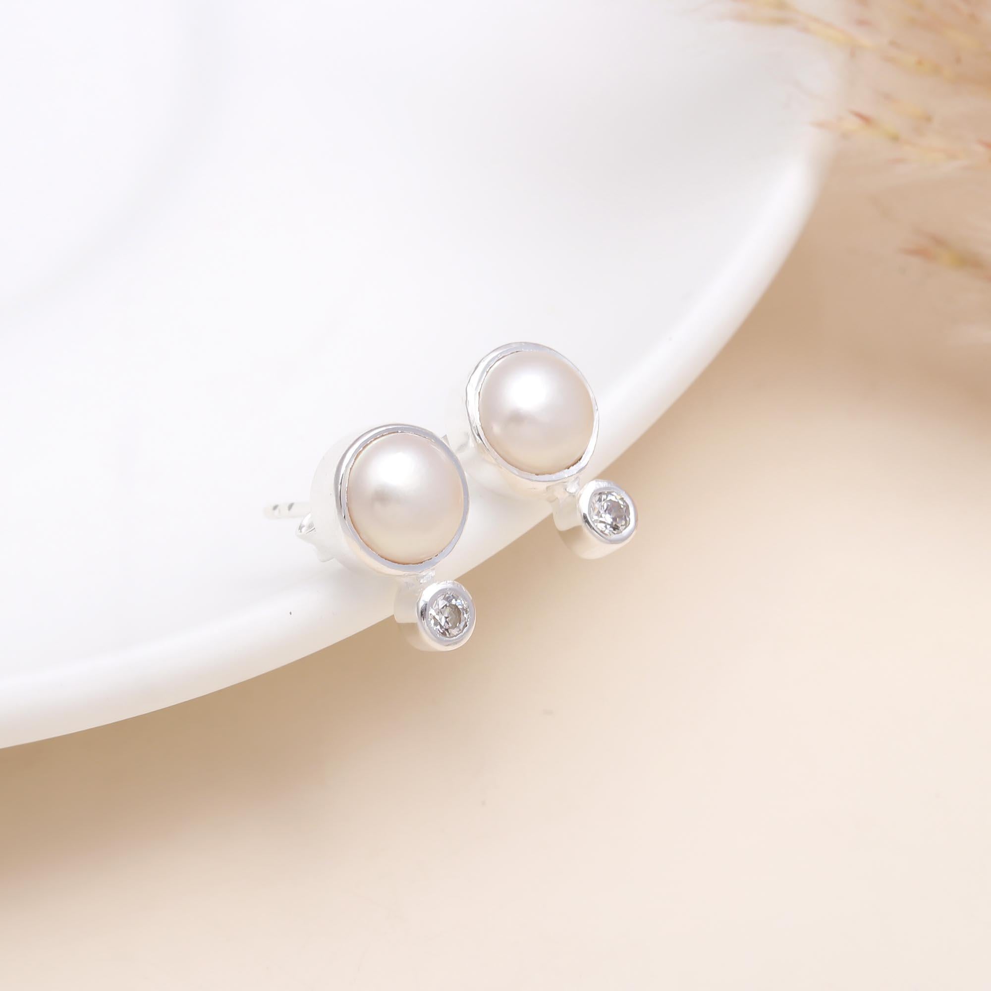 925 Sterling Silver Pearl & CZ Classic Stud Earrings