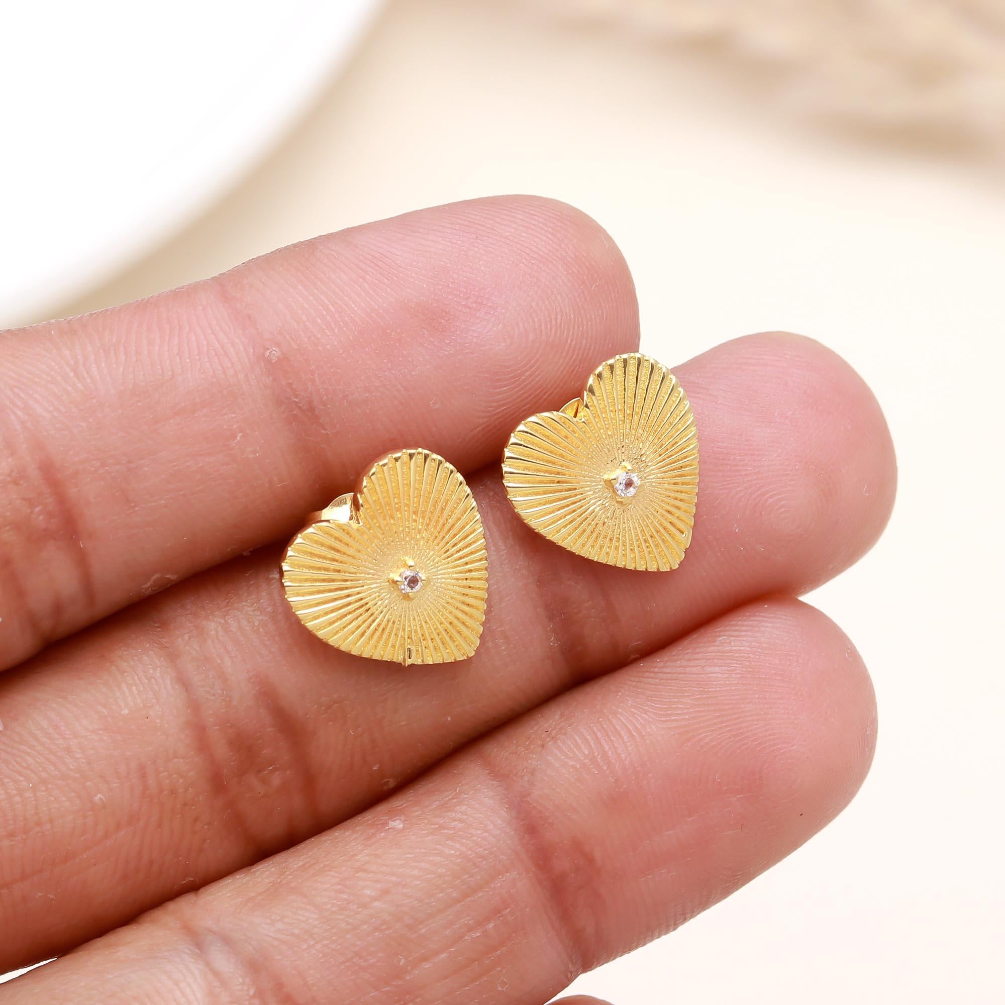 925 Sterling Silver Heart Stud Earrings