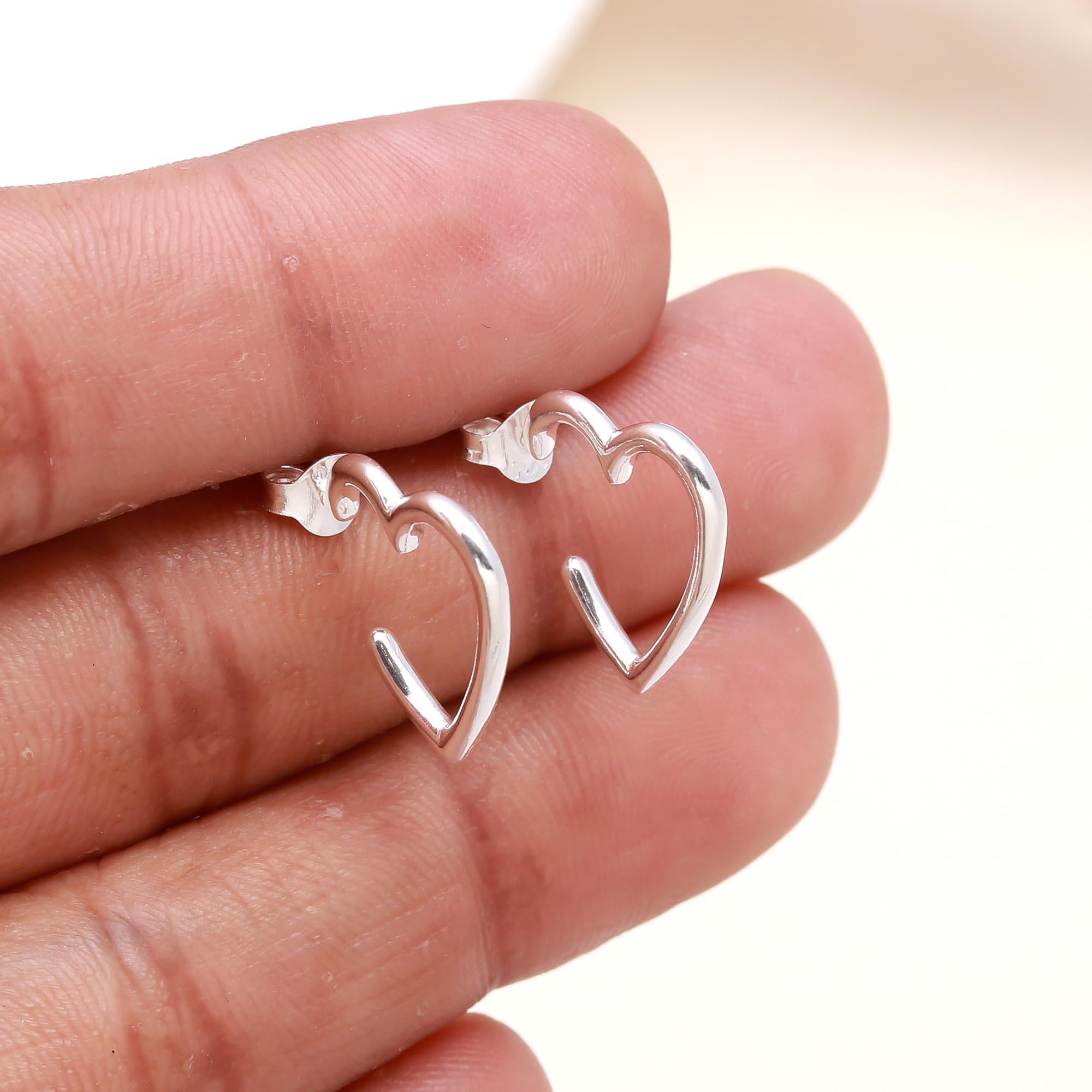 925 Sterling Silver Open Heart Stud Earrings