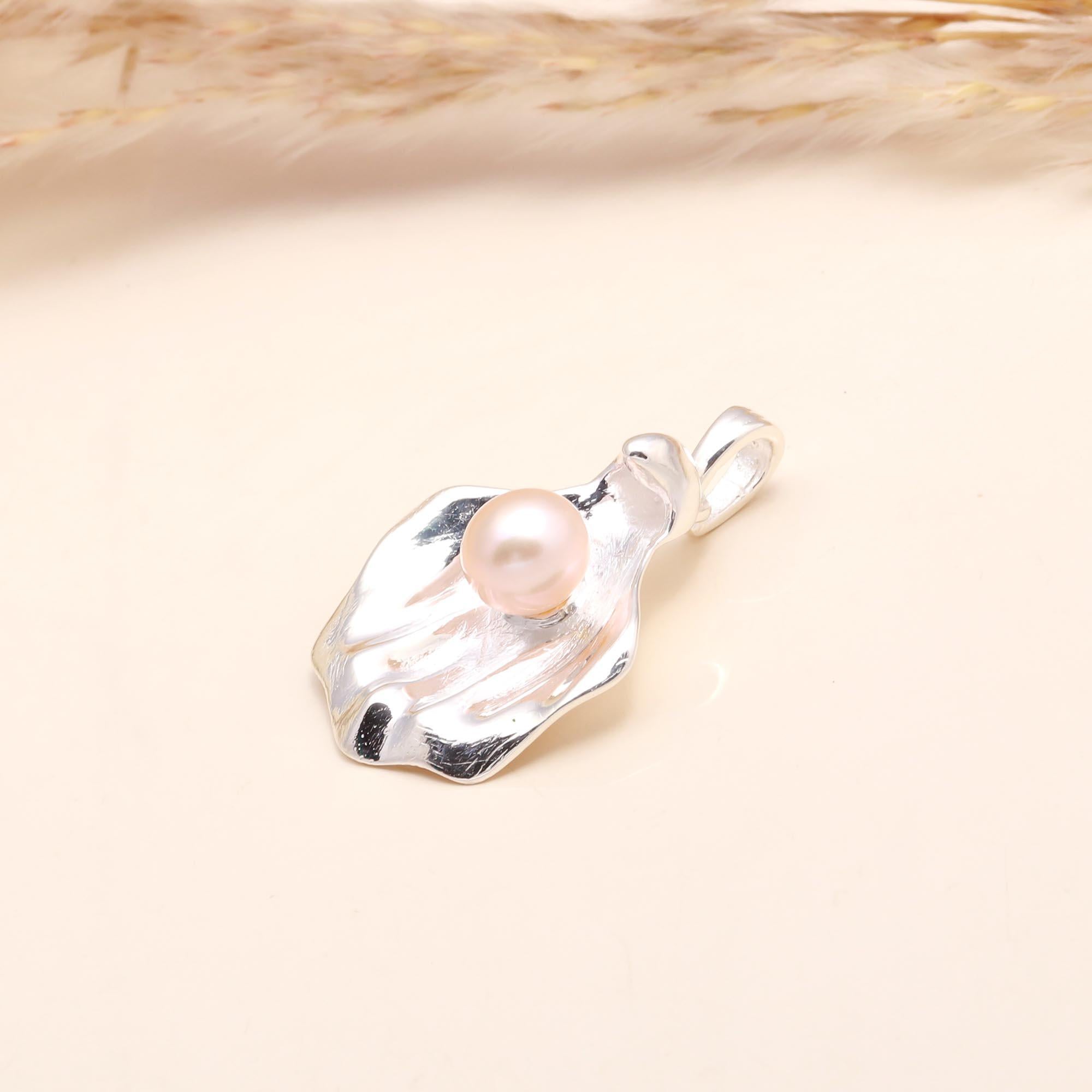 925 Sterling Silver Pink Pearl Shell Pendant