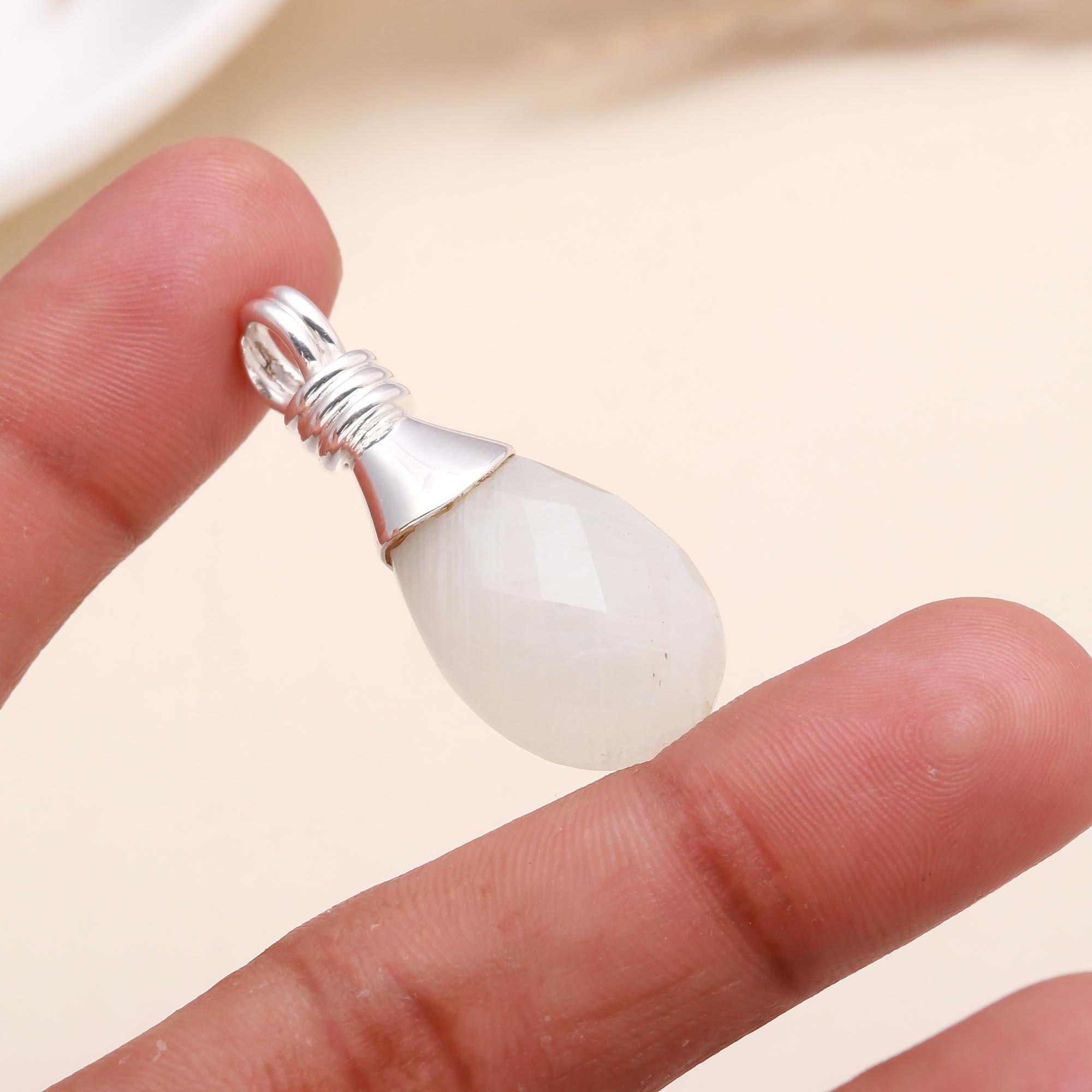 925 Sterling Silver Faceted Moonstone Teardrop Pendant