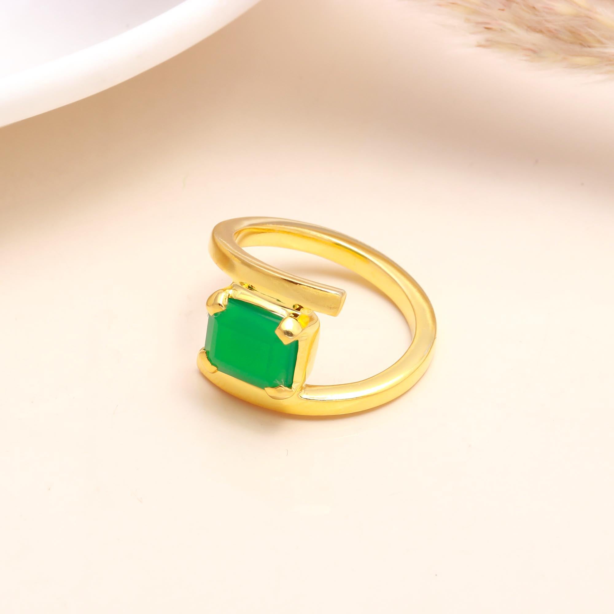 925 Sterling SIlver Emerald Green Onyx Ring