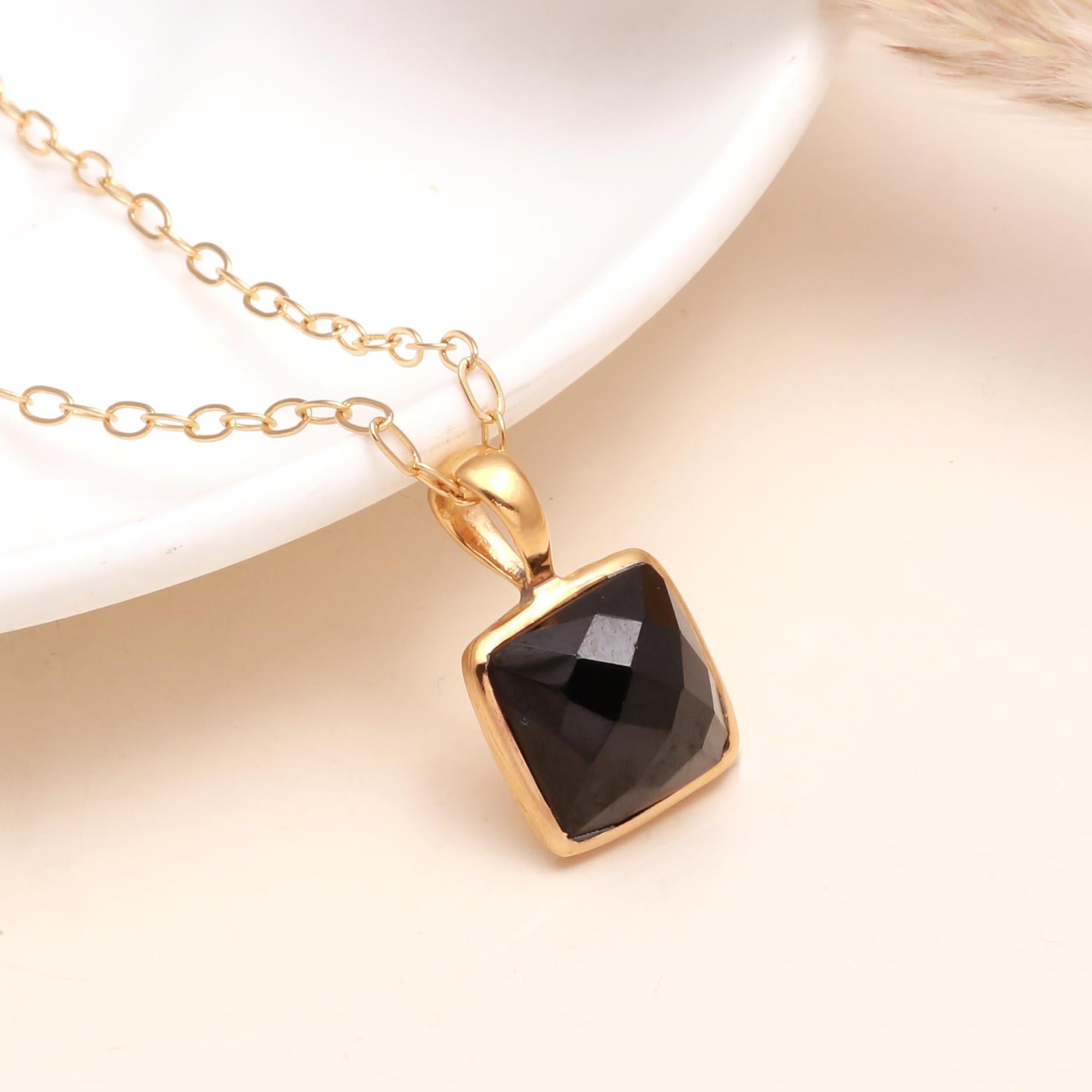The Onyx Square : Black Onyx Pendant Necklace