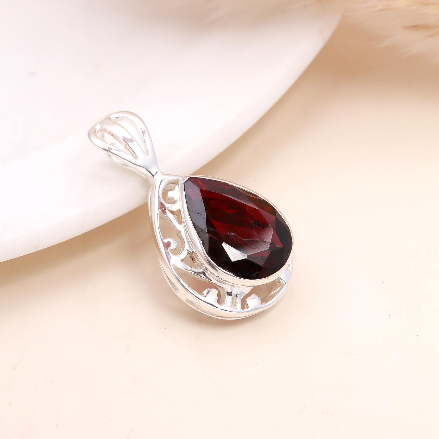 The Garnet Scroll: Garnet Silver Filigree Pendant
