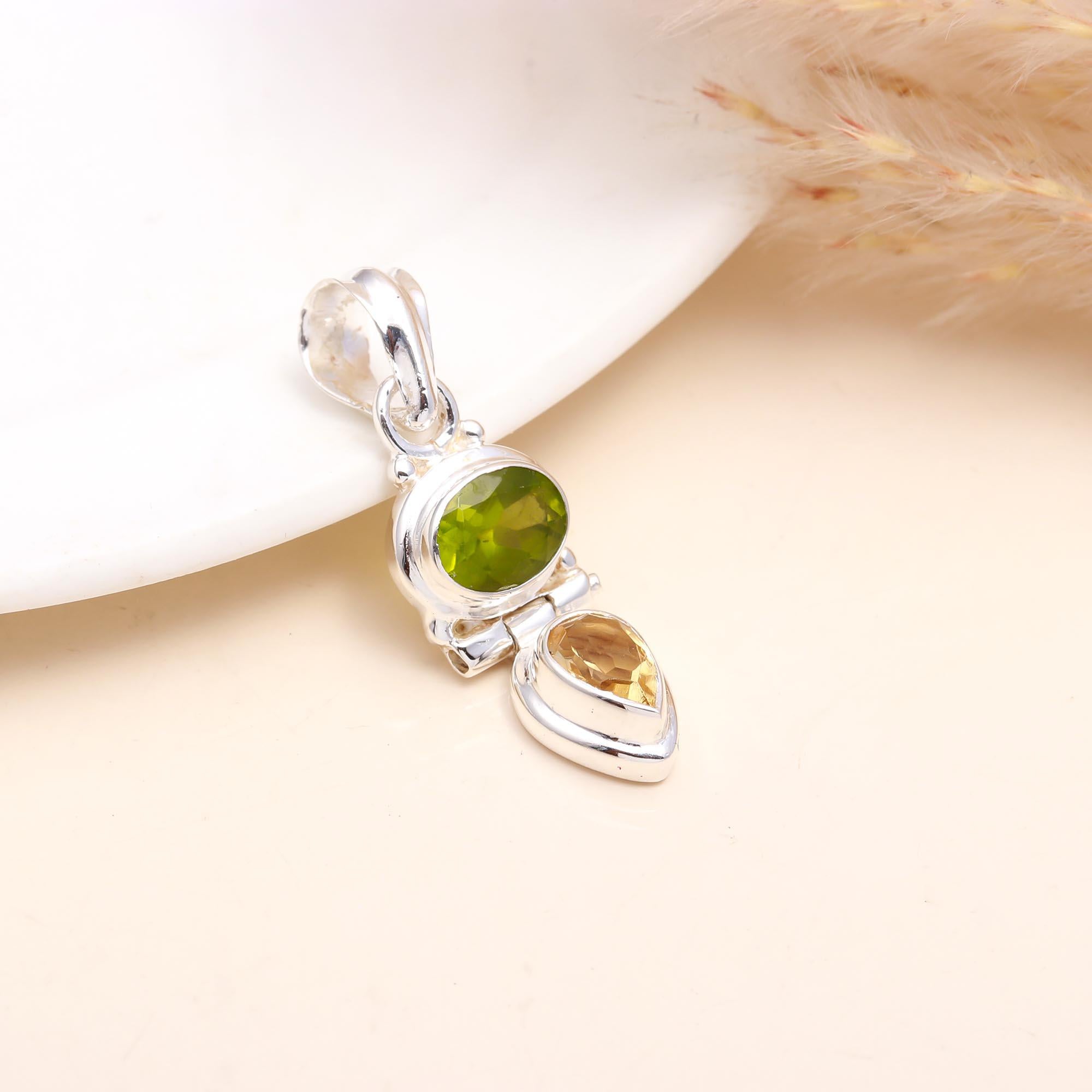 The Totem Duo: Silver Articulated Drop Pendant