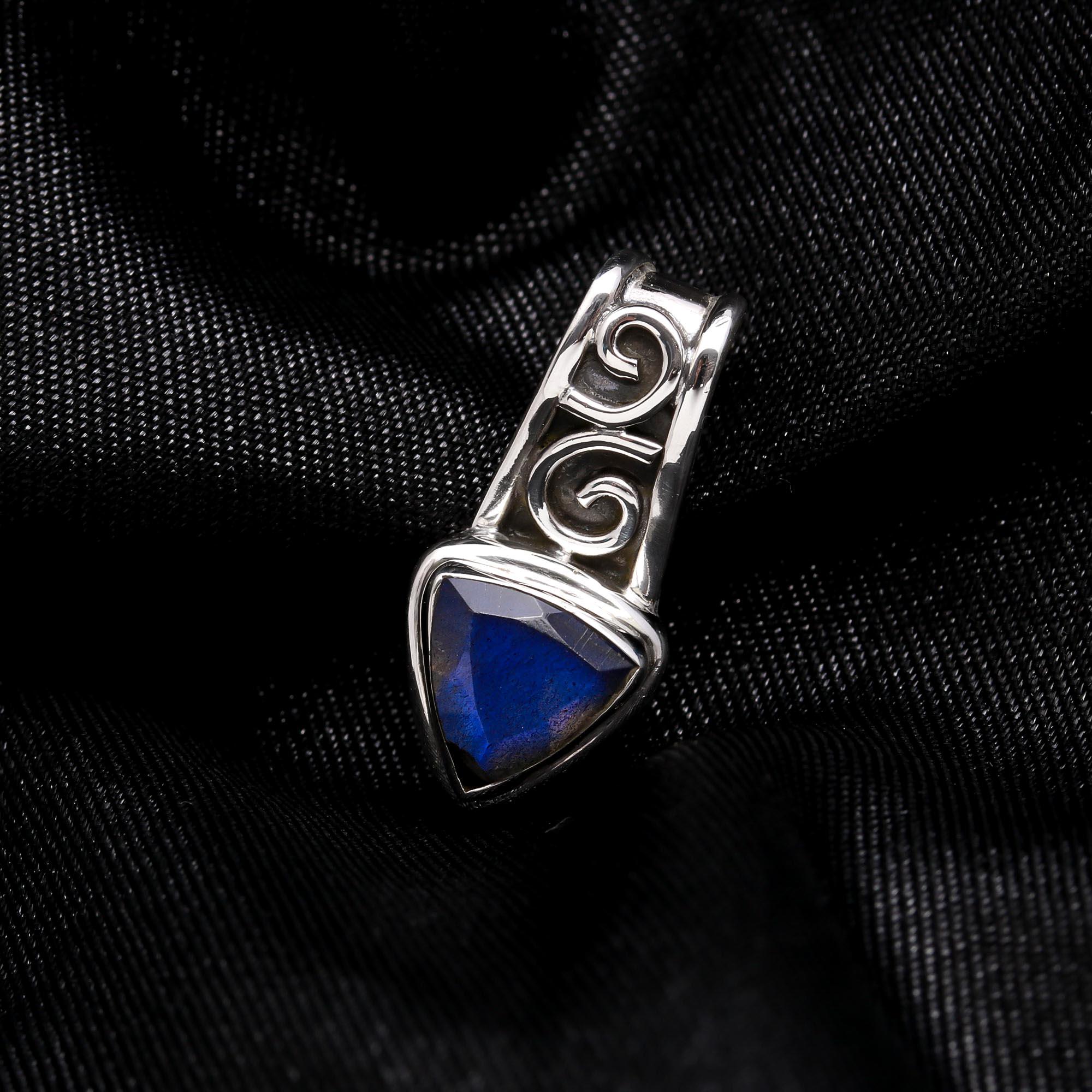 925 Sterling Silver Mystic Blue Labradorite Pendant