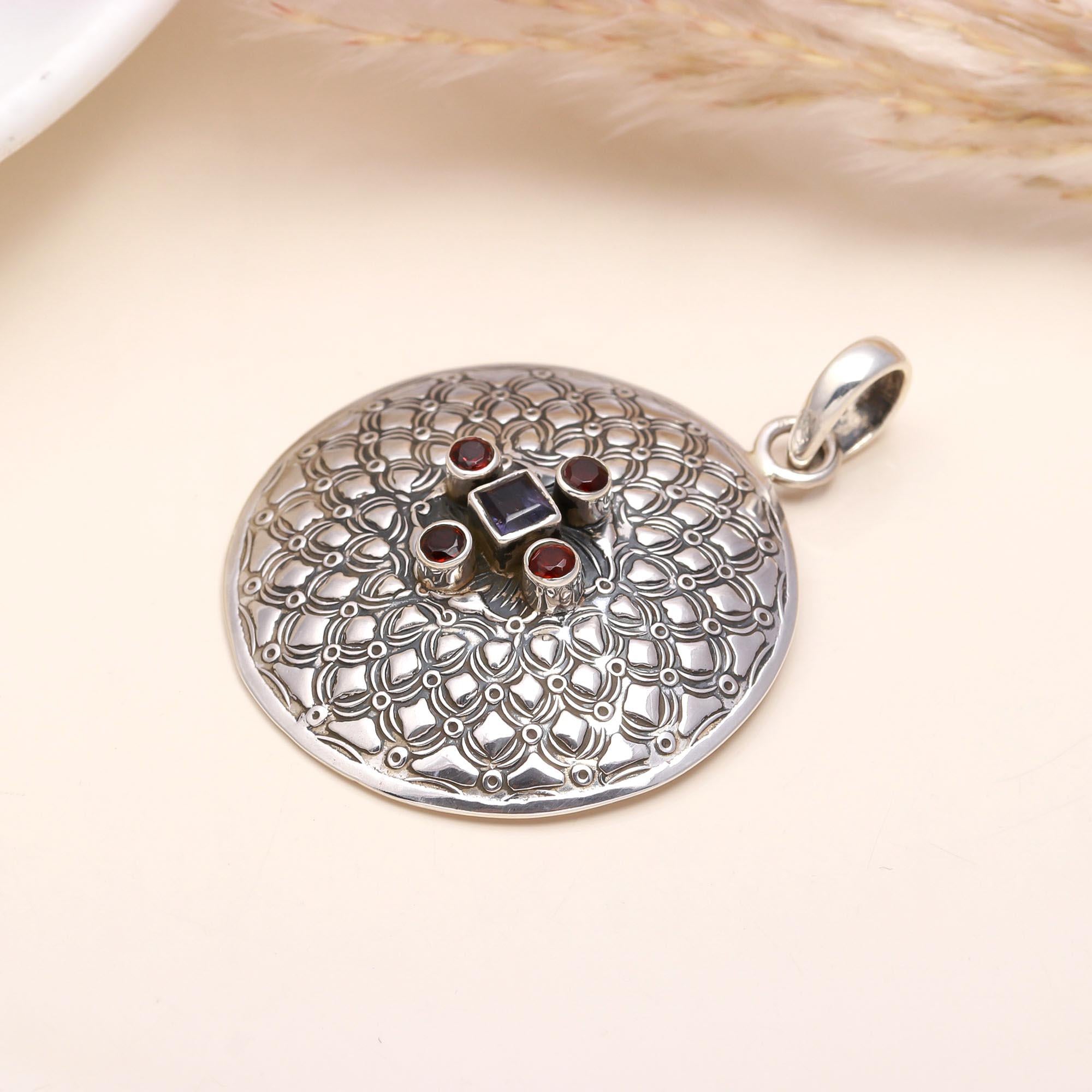 925 Sterling Silver Garnet & Iolite Filigree Pendant