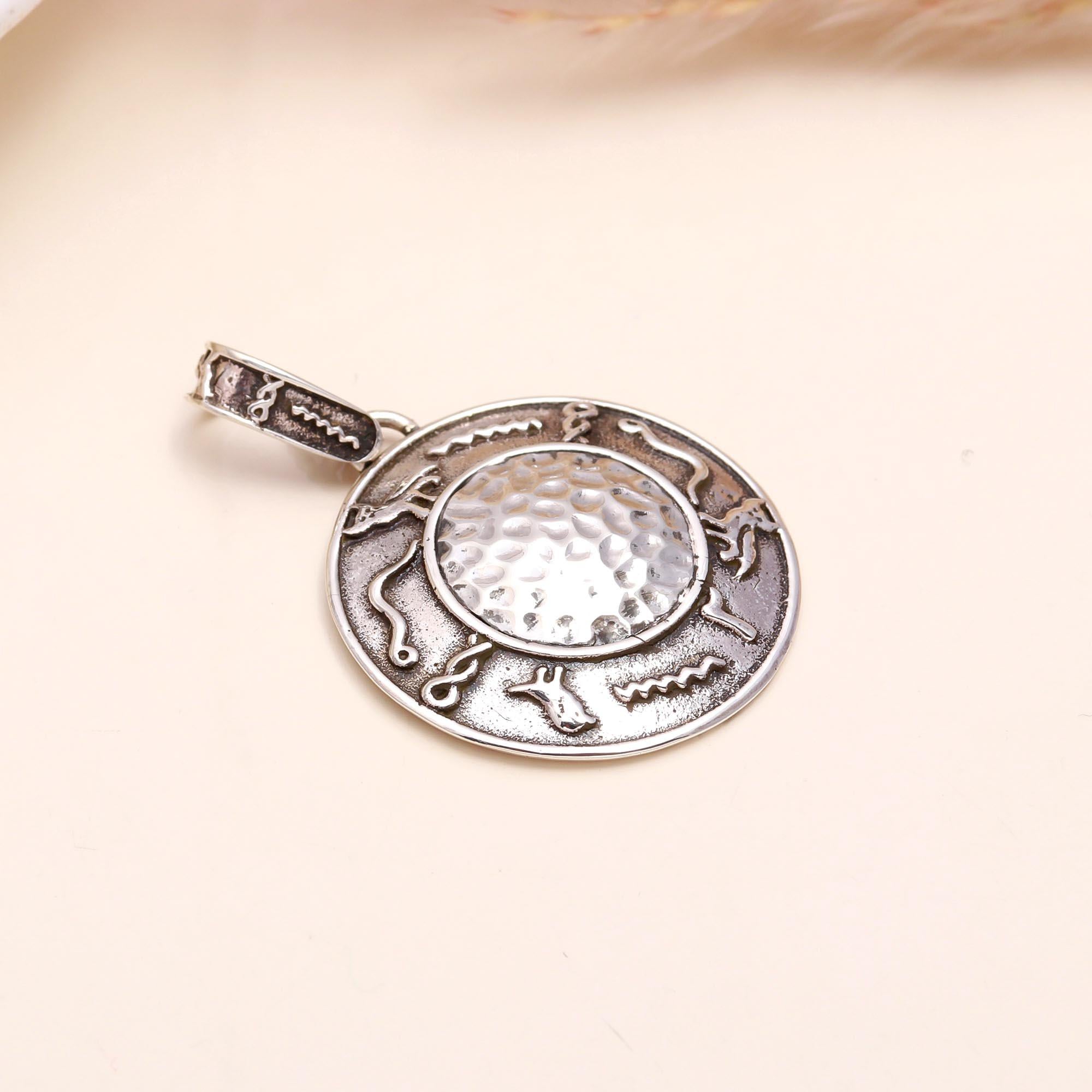 925 Sterling Silver Round Medallion Pendant