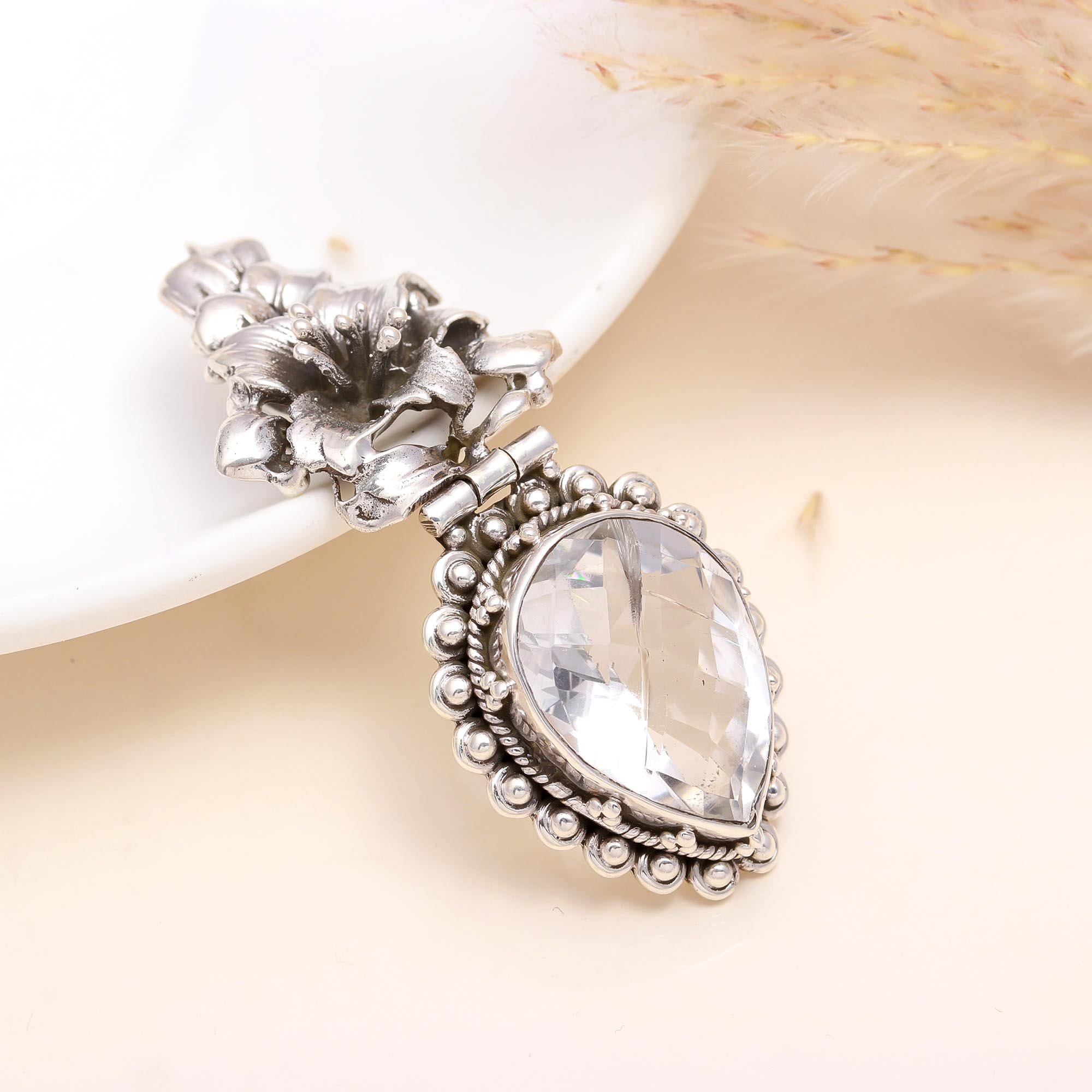 925 Sterling Silver Vintage Floral Design Teardrop Crystal Pendant