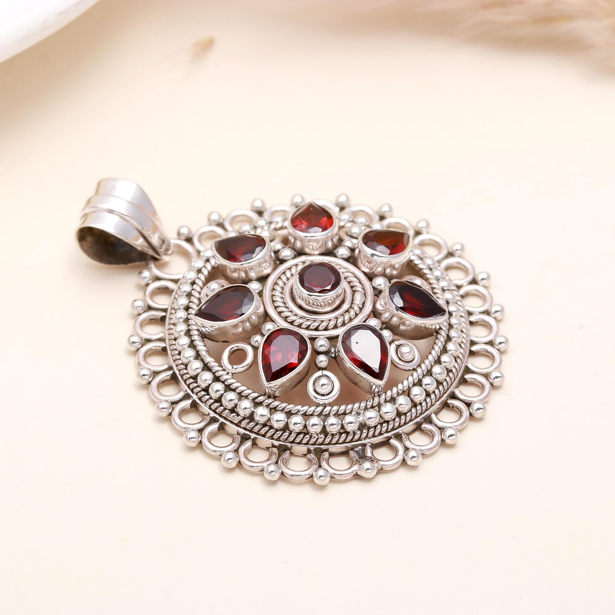 925 Sterling Silver Multi-Stone Garnet Vintage Filigree Pendant