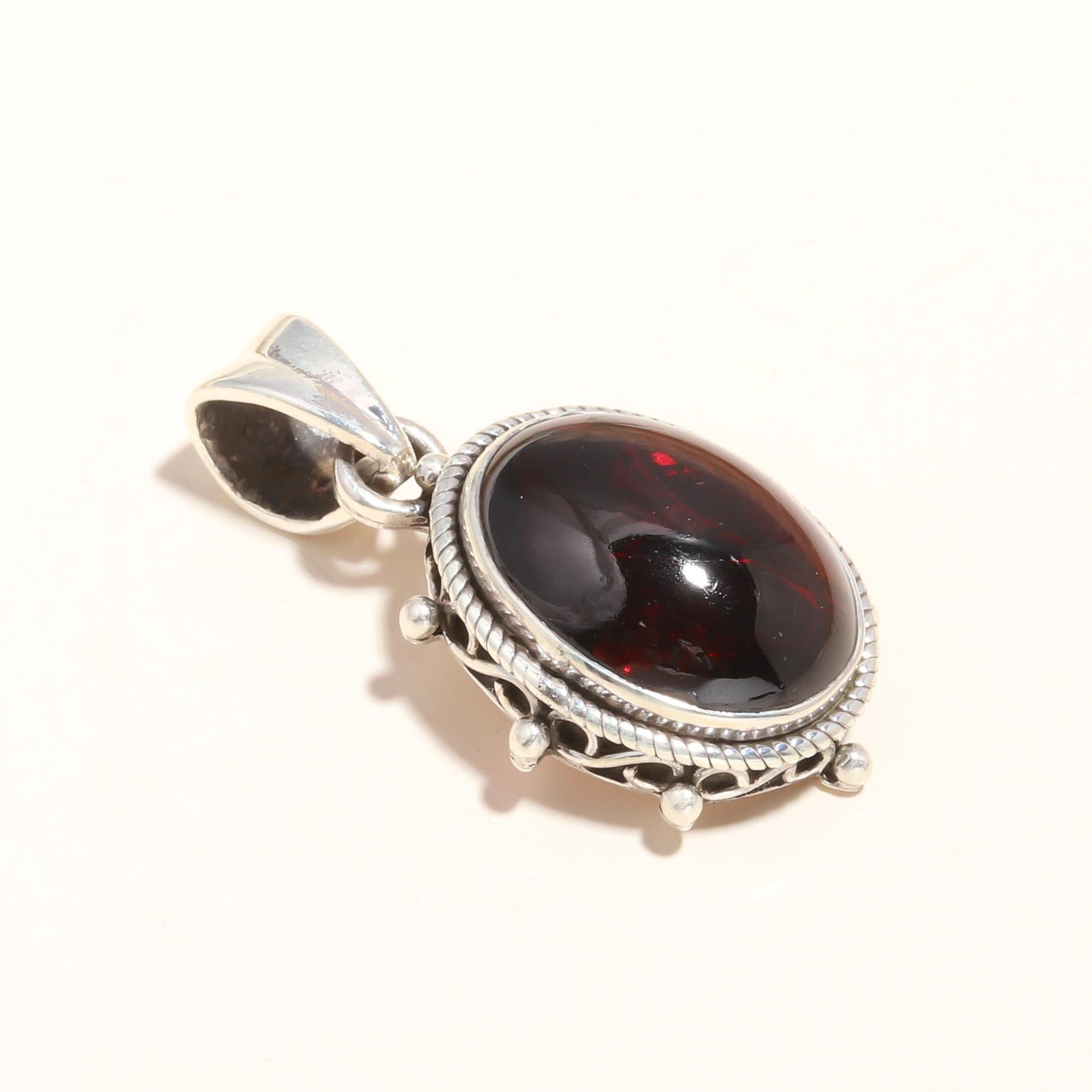 925 Sterling Silver Red Garnet Gemstone Pendant
