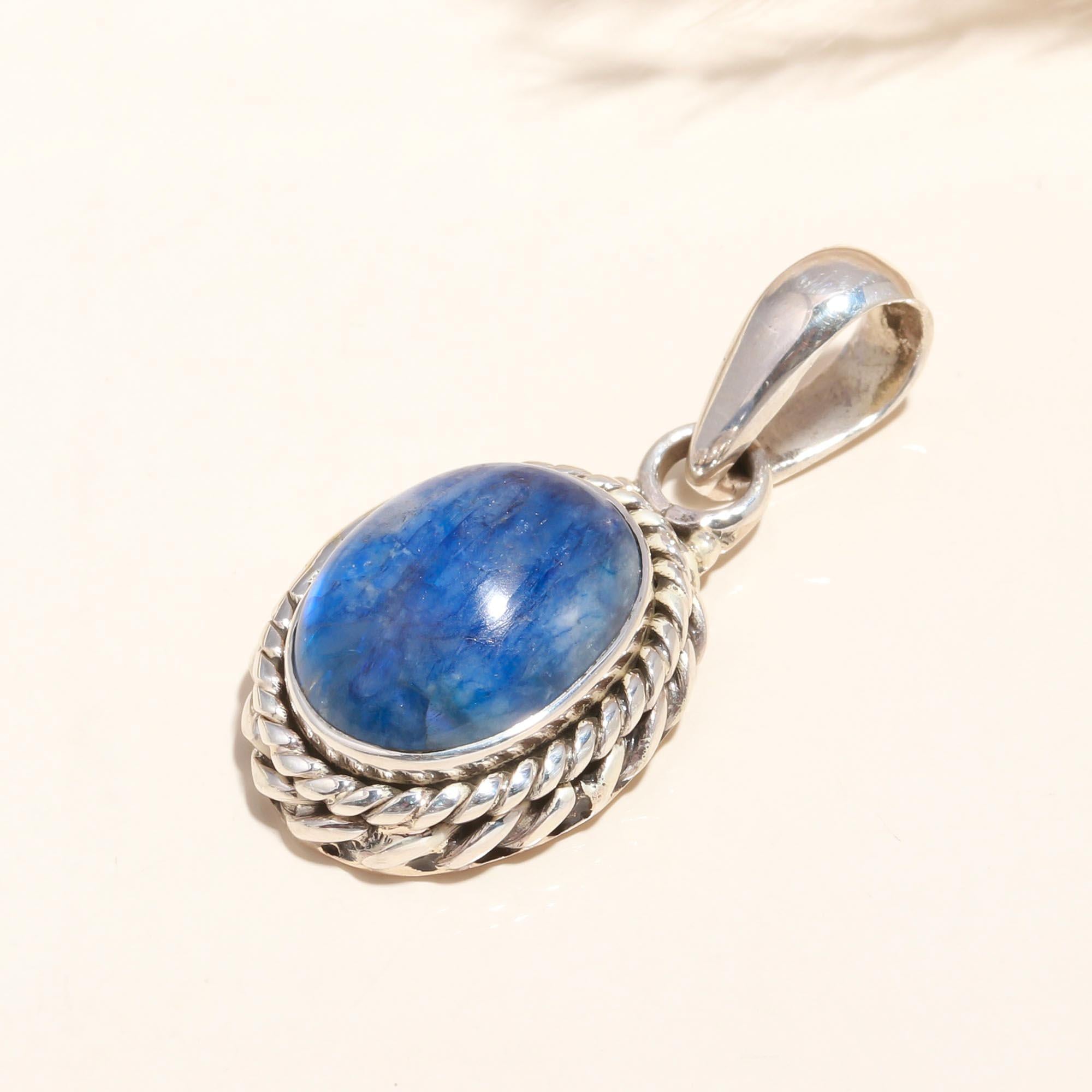 925 Sterling Silver Blue Kyanite Pendant